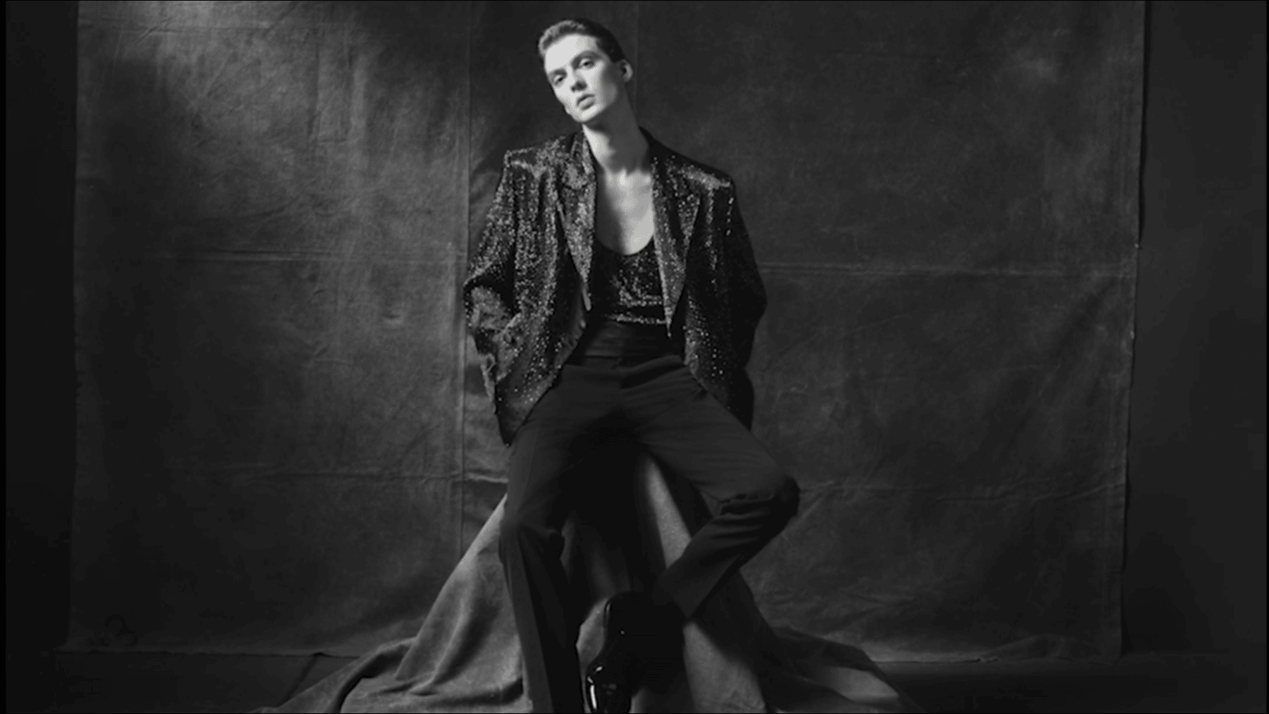 紳*ル様 Dolce & Gabbana サイズ52 ブラックのメンズ タキシードスーツ マルティーニフィット ウール