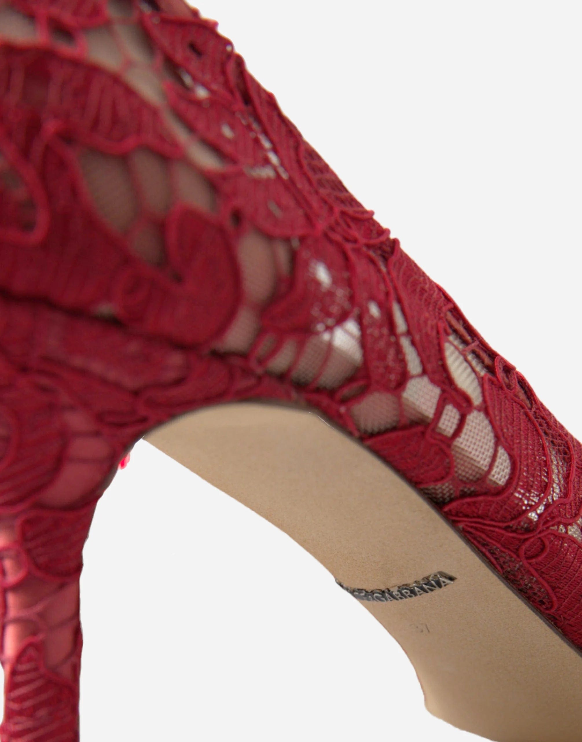 Dolce & Gabbana Embellished Lace Rosa Pumps 60