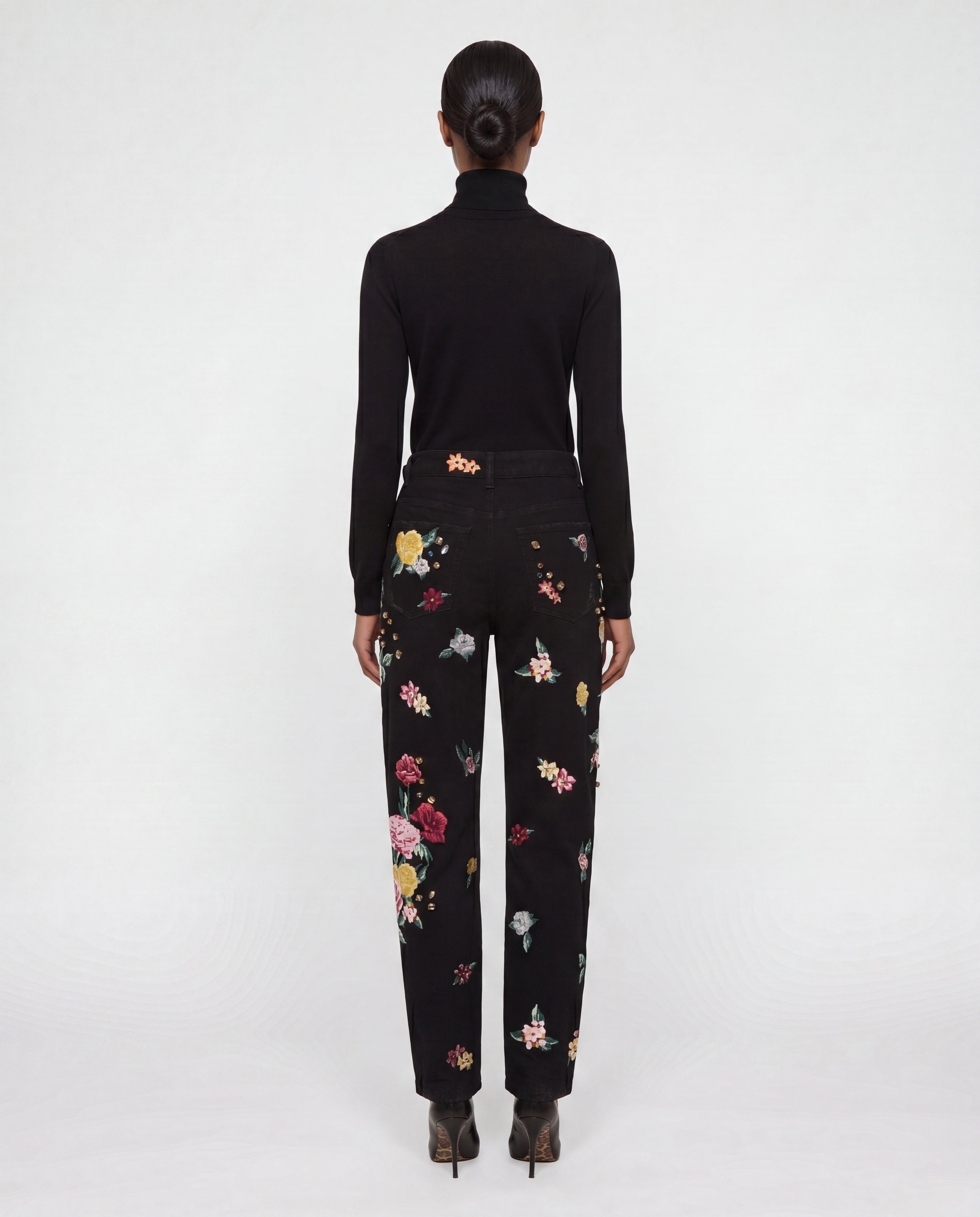 Dolce & Gabbana Floral Crystal Embellished Straight Jeans detail view