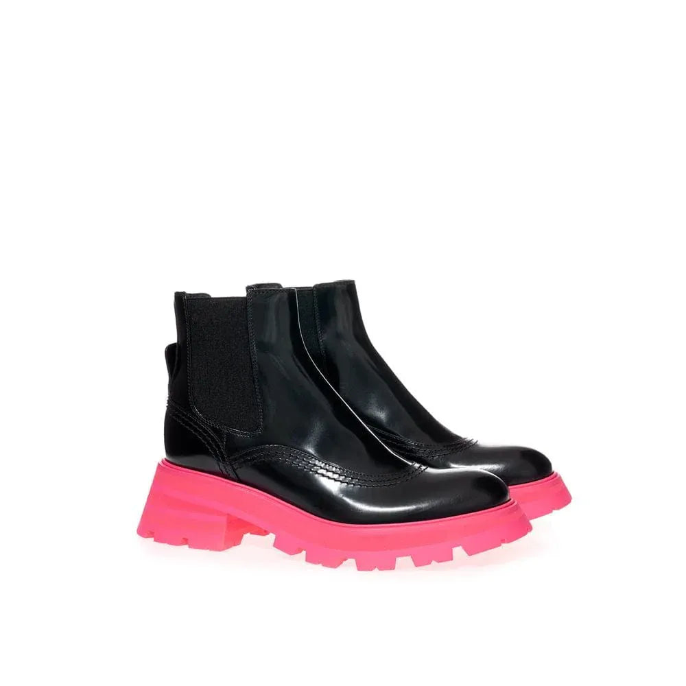 Alexander McQueen Chelsea Boots - alternate view