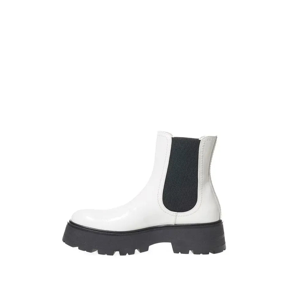 Alexander McQueen Alexander McQueen Chunky-Sole Leather Boots