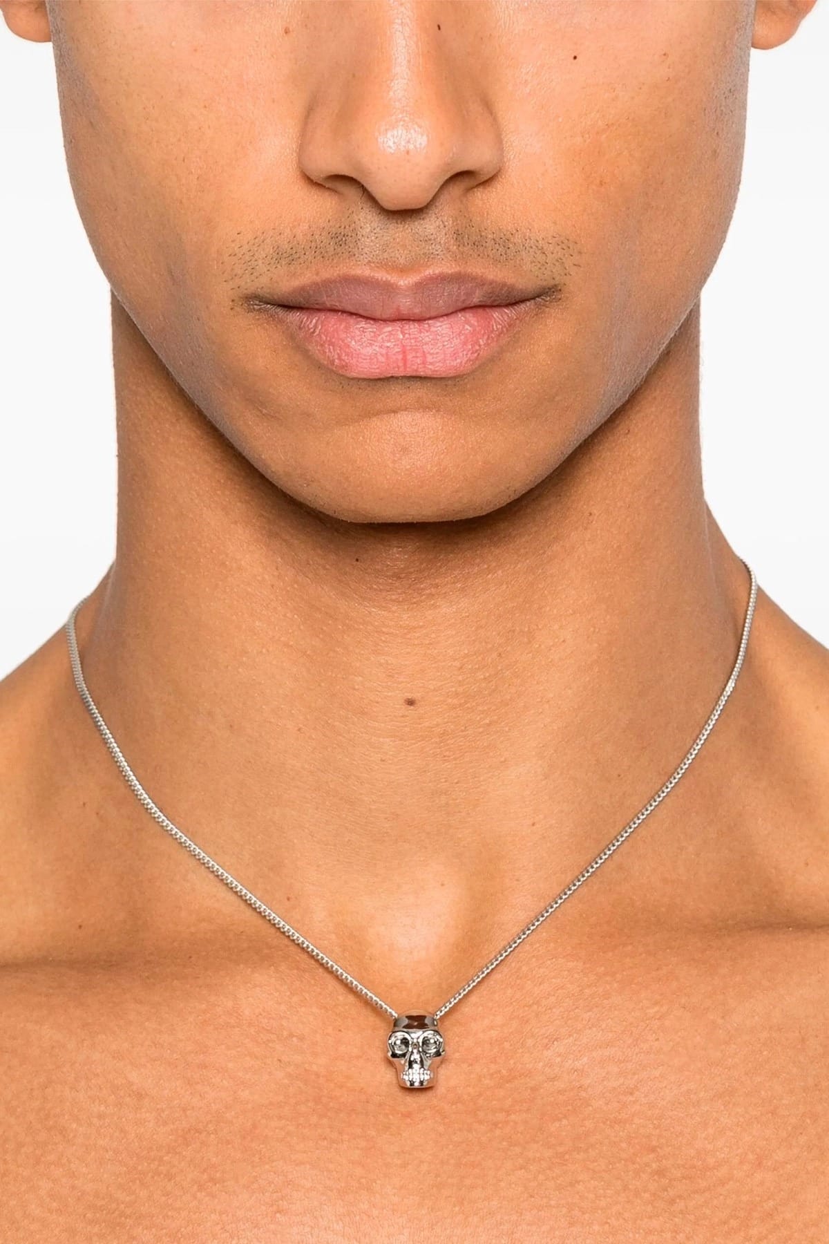 Alexander McQueen Skull Pendant Necklace - alternate view