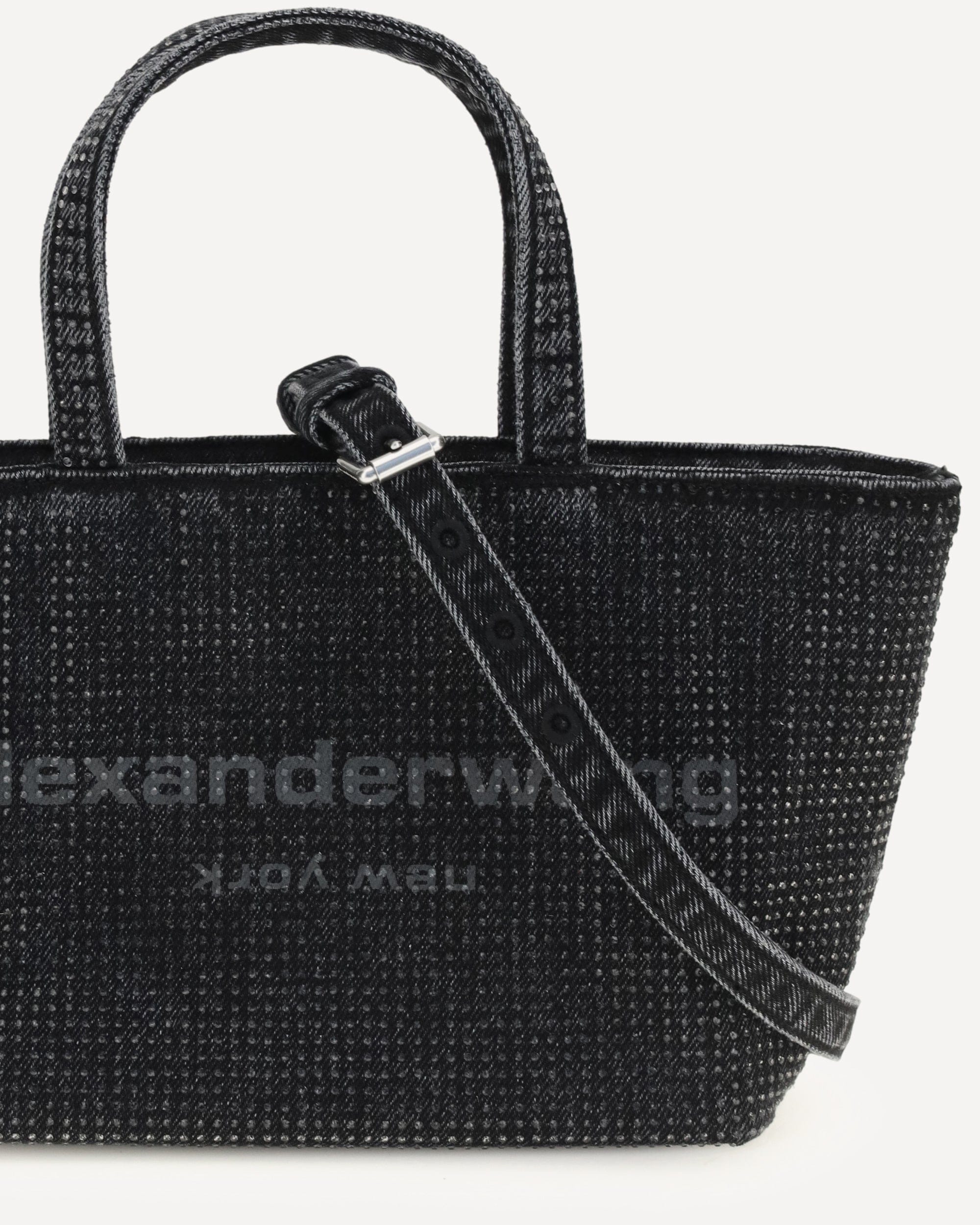 حقيبة توت صغيرة Punch من Alexander Wang