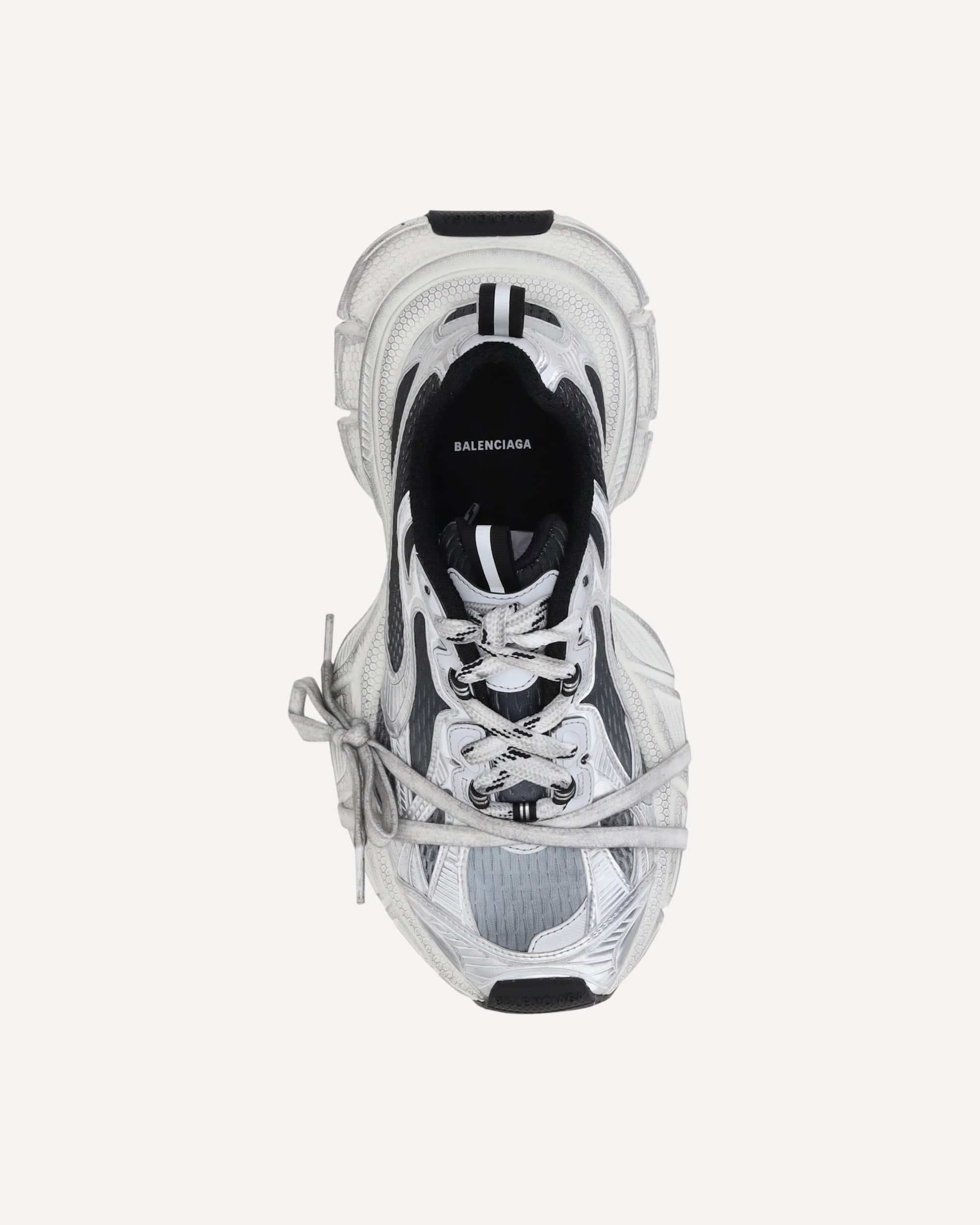 Balenciaga 3xl Gradient Sneakers