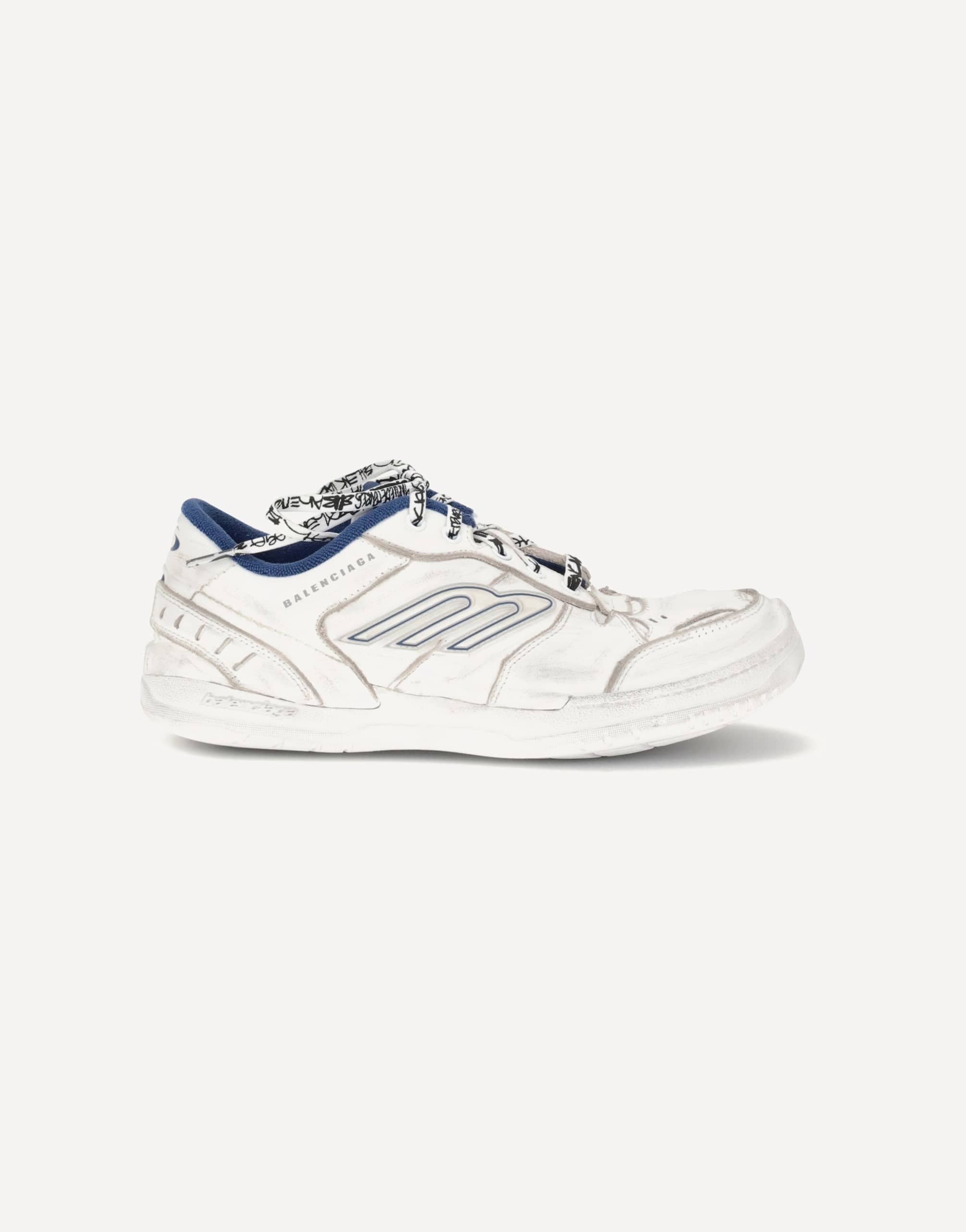 Balenciaga Hamptons Worn-Out Sneakers
