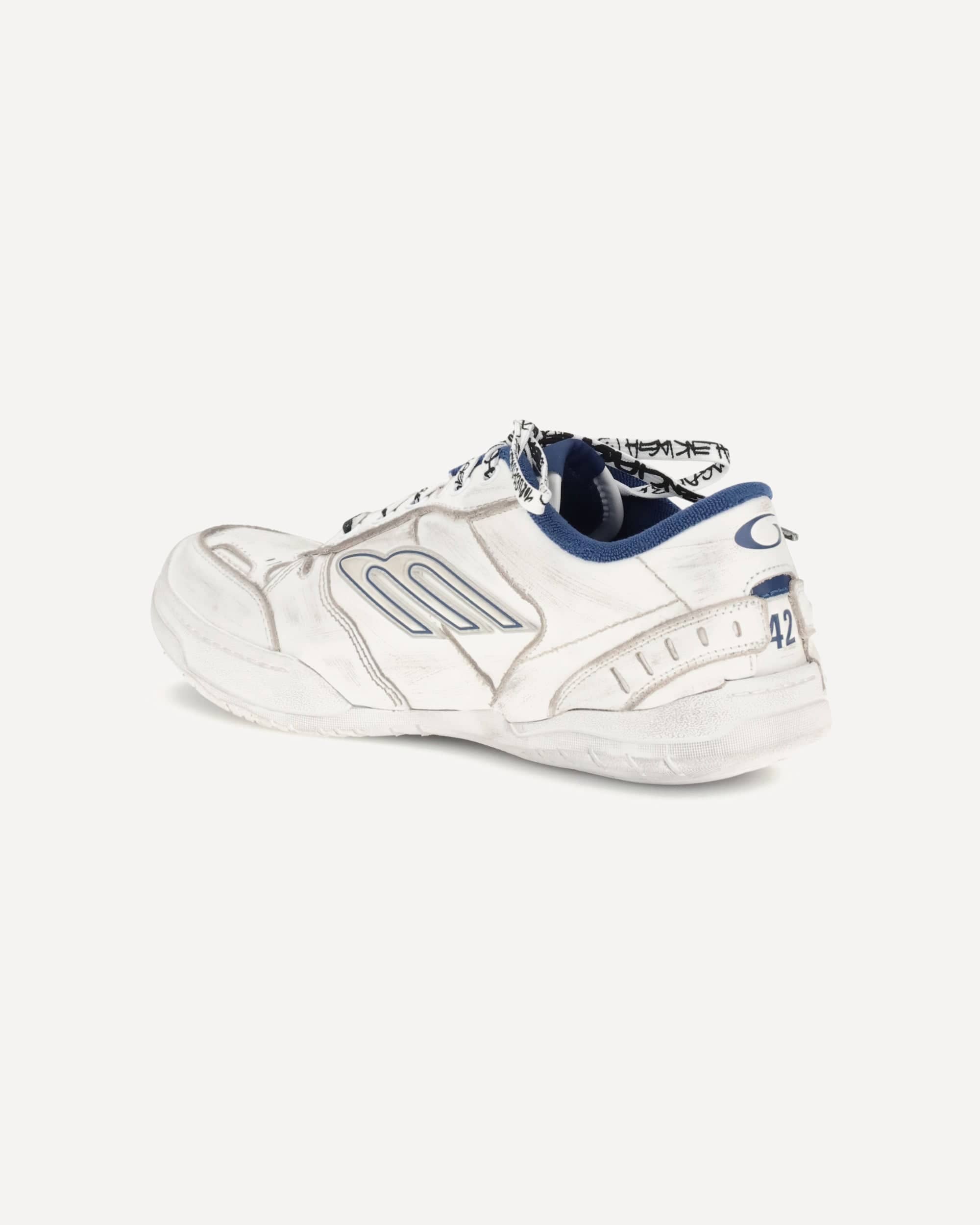 Balenciaga Hamptons Worn-Out Sneakers