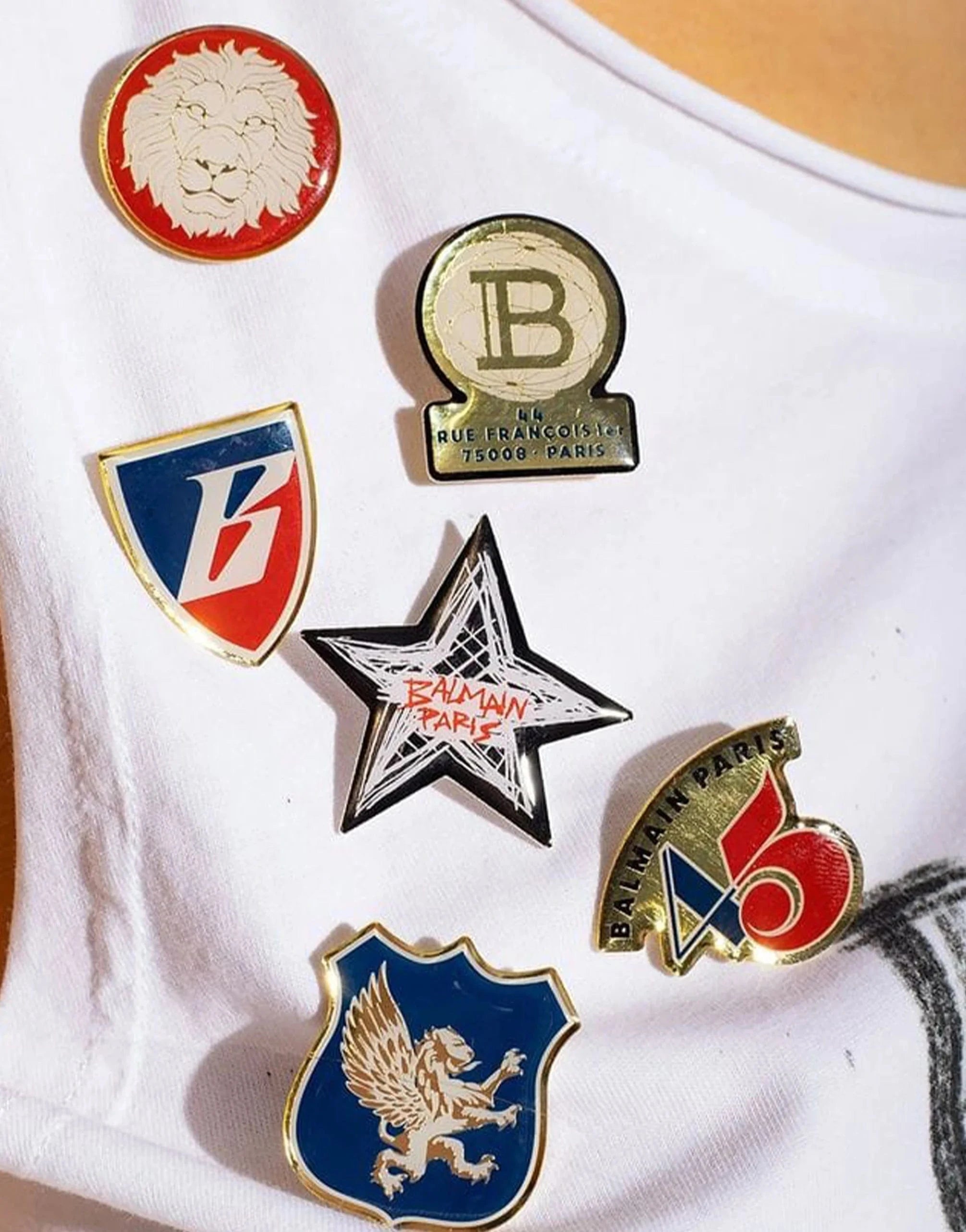 Balmain Printed Cotton Cropped Sleeveless T- Shirt