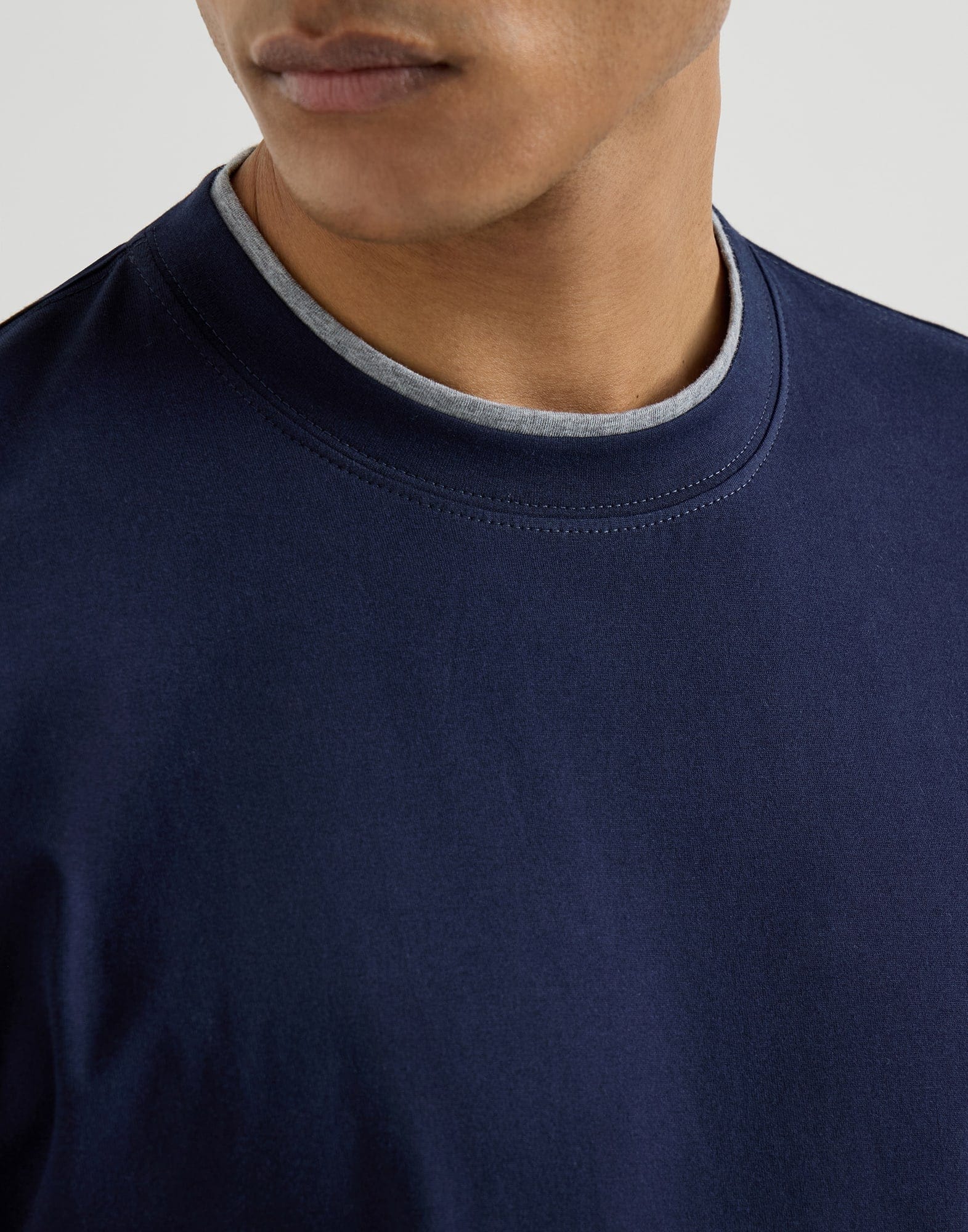 Brunello Cucinelli Blue Cotton Jersey Crew Neck T-Shirt
