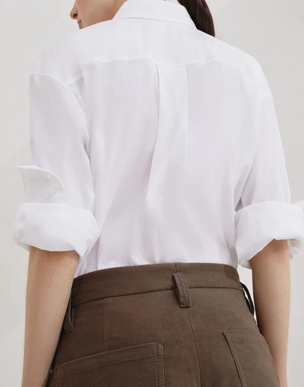 Brunello Cucinelli Stretch Cotton Barrel Trousers