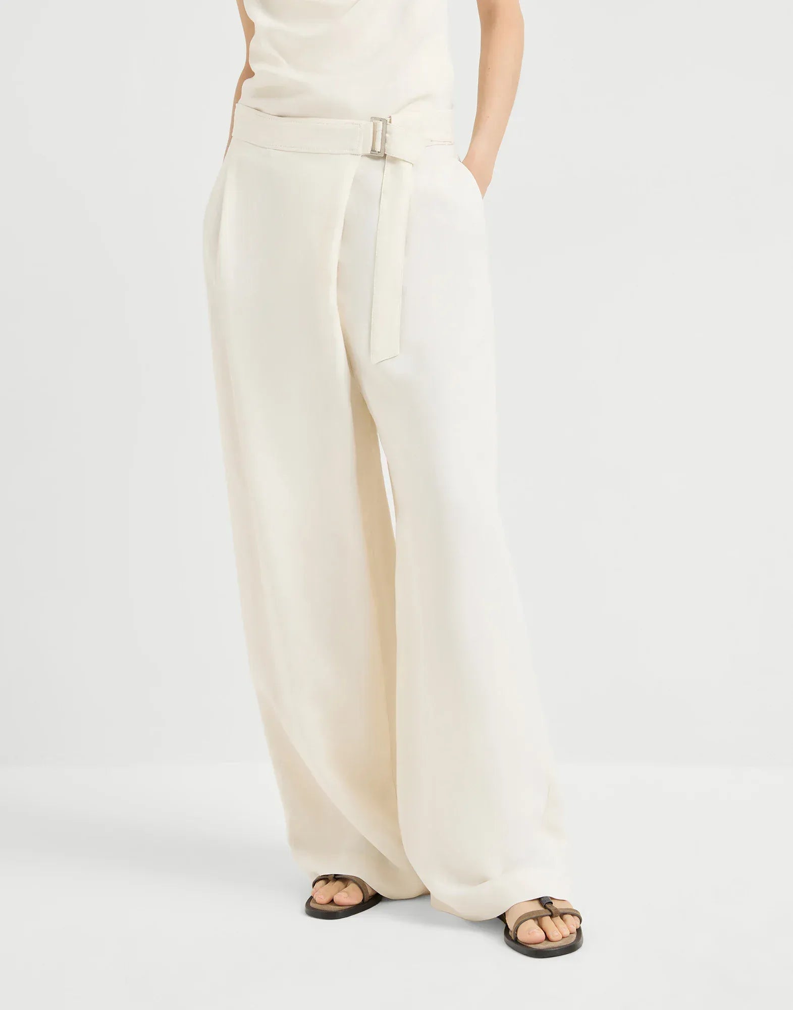 Brunello Cucinelli Viscose-Linen Blend Twill Sartorial Wrap Trousers