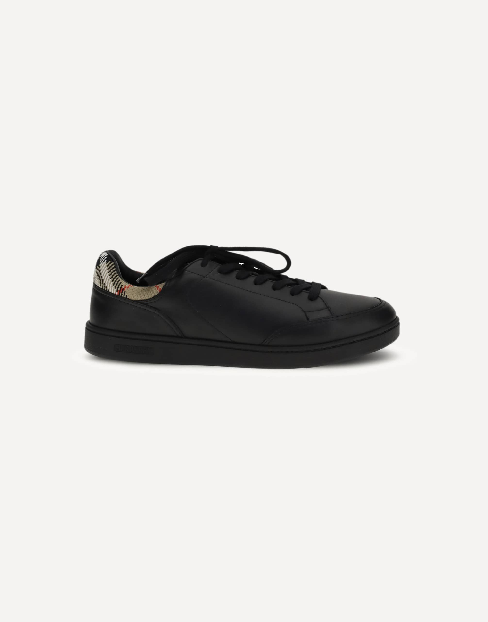 Burberry Set Sneakers With Burberry Check
