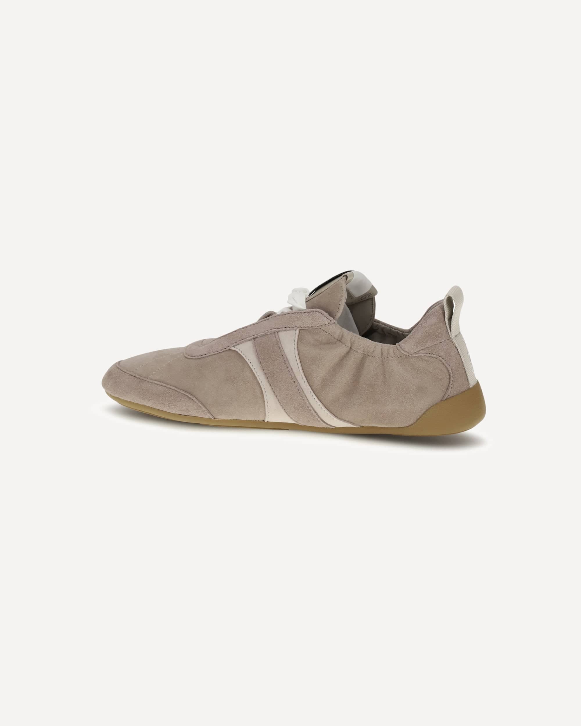 Chloé Kick Sneakers
