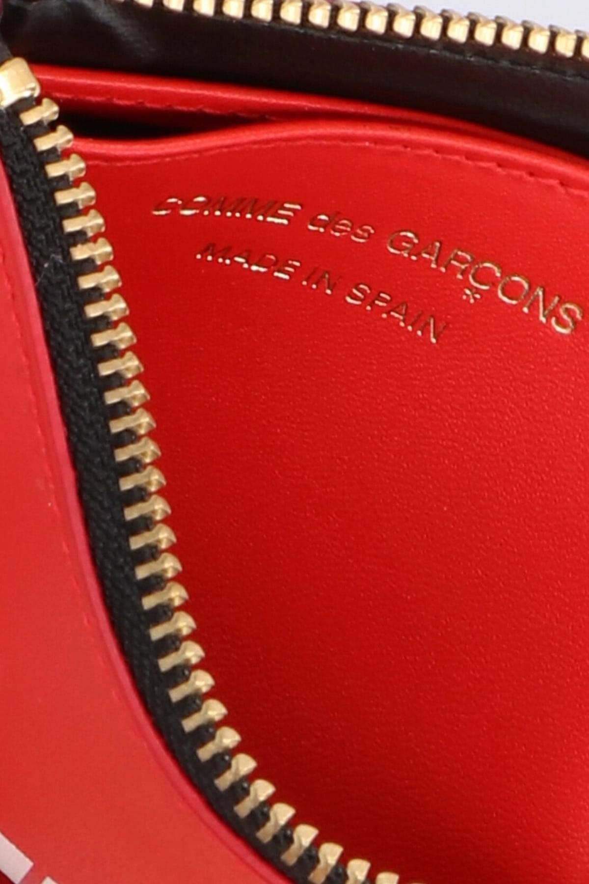 Comme Des Garçons Comme Des Garçons Huge Logo Wallet