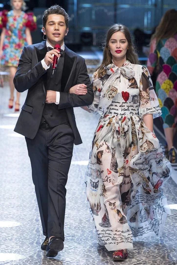 Dolce & Gabbana Cat-Print Tie-Neck Chiffon Gown