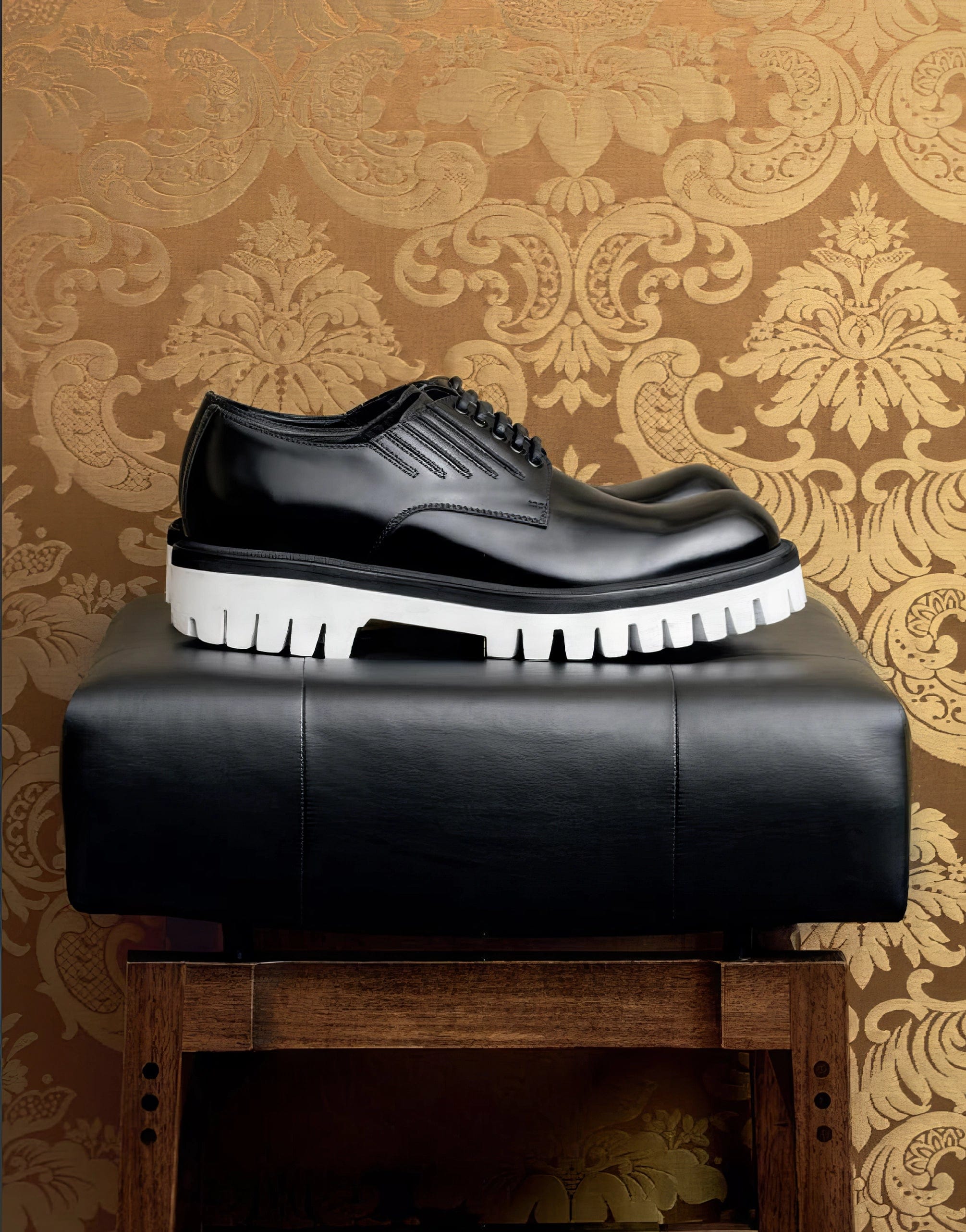 Dolce & Gabbana Derby In Spazzolato Calfskin Leather