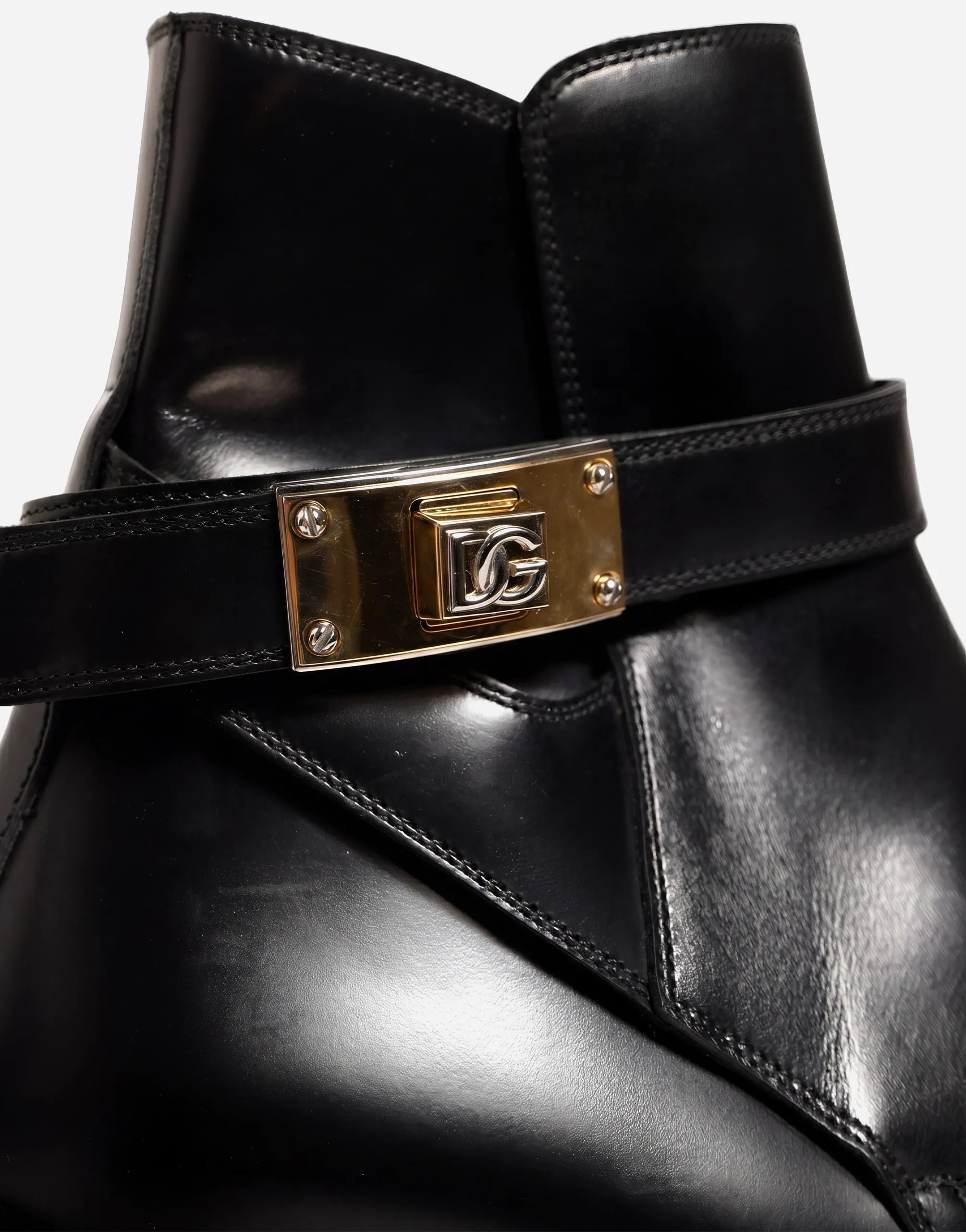 Dolce & Gabbana Dolce & Gabbana DG Logo Plaque Leather Harness Ankle Boots