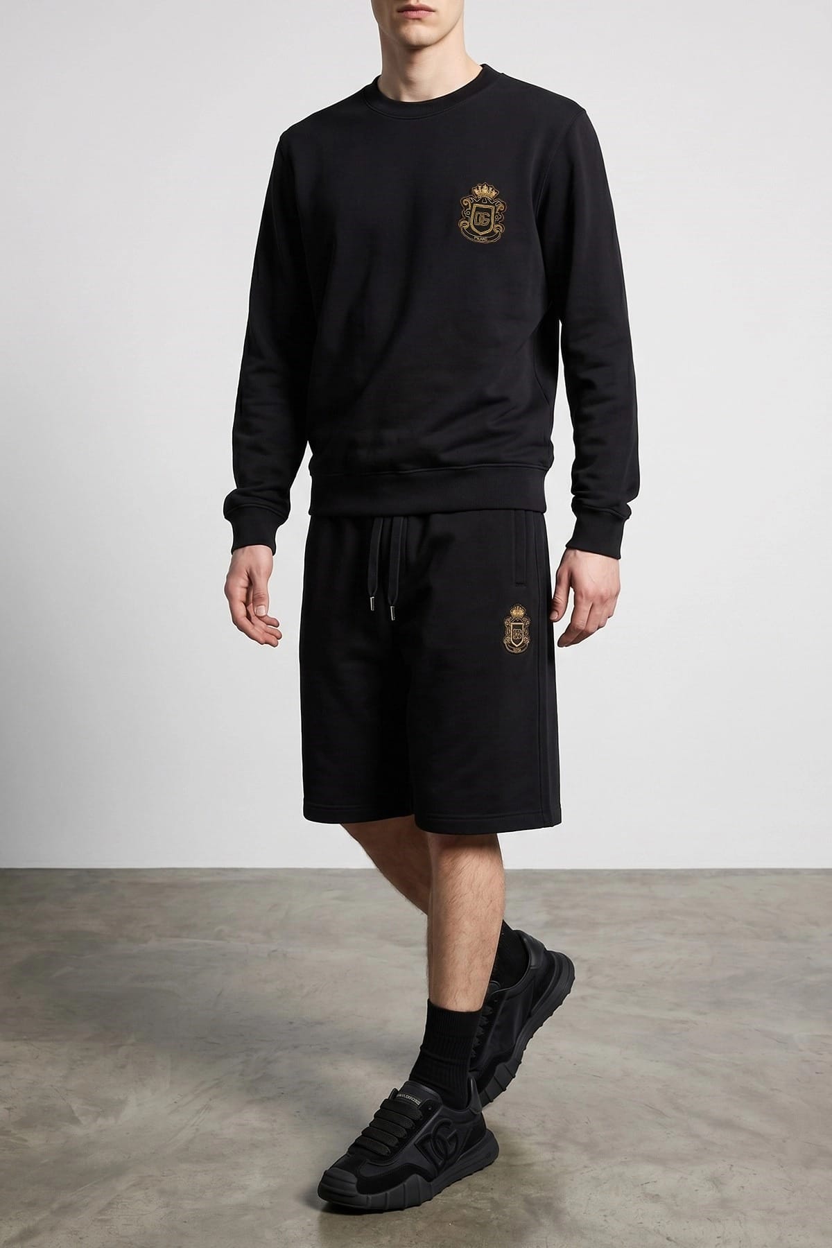 Dolce & Gabbana Dolce & Gabbana Heraldic Patch Sweatshirt