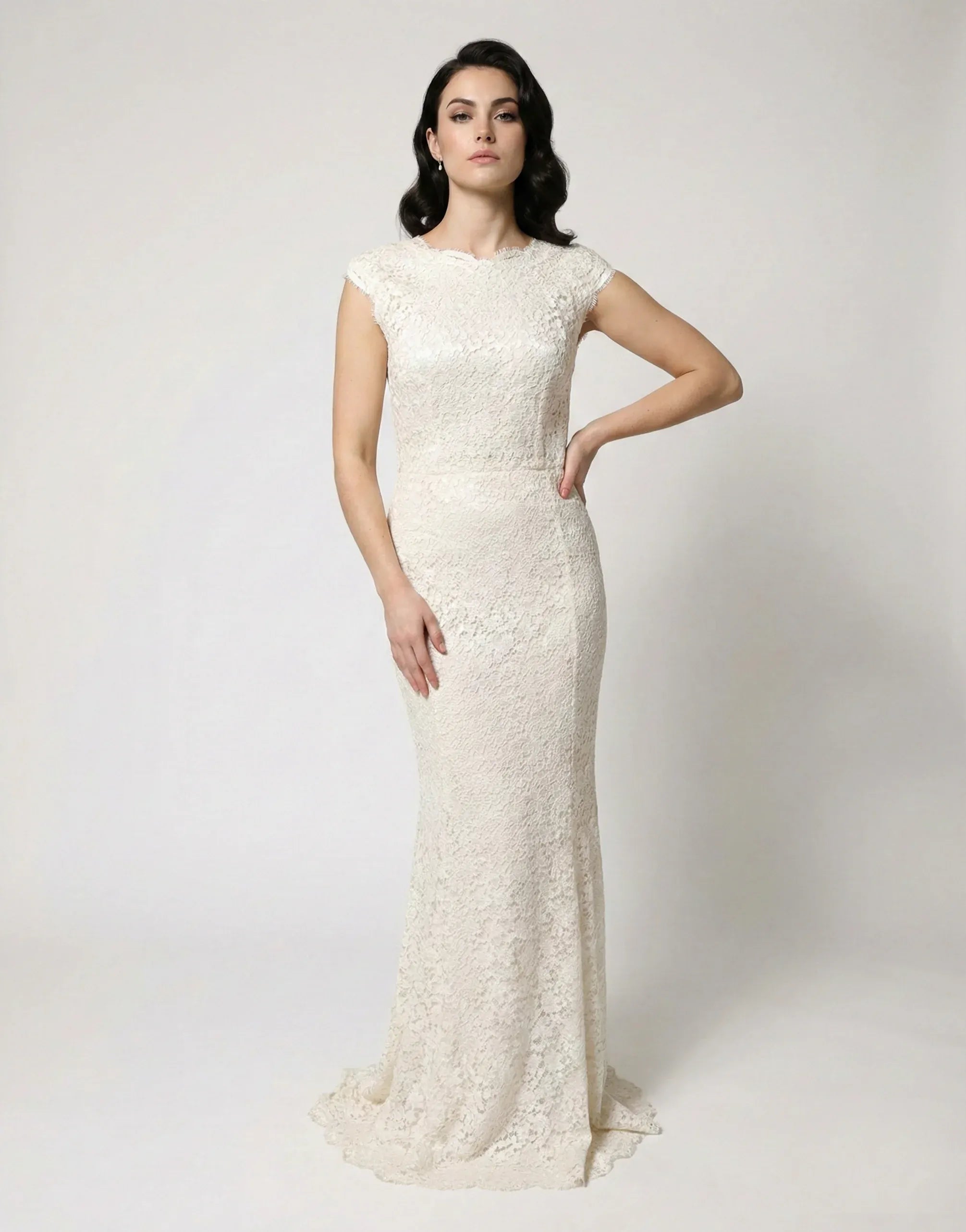 Dolce & Gabbana Ivory Lace Cap-Sleeve Gown