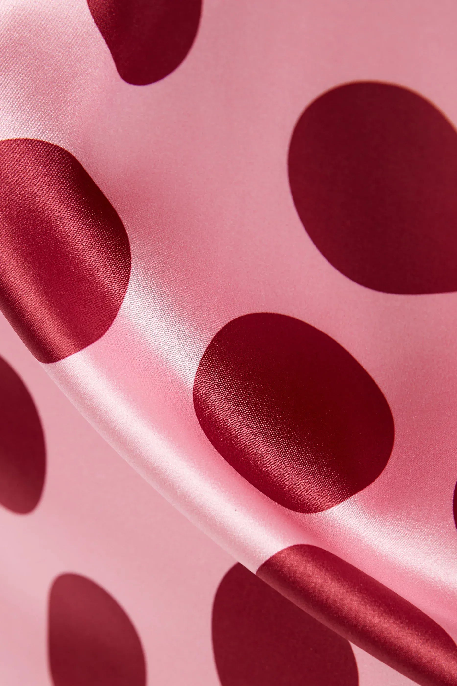 Dolce & Gabbana Polka-Dot Silk Pencil Skirt