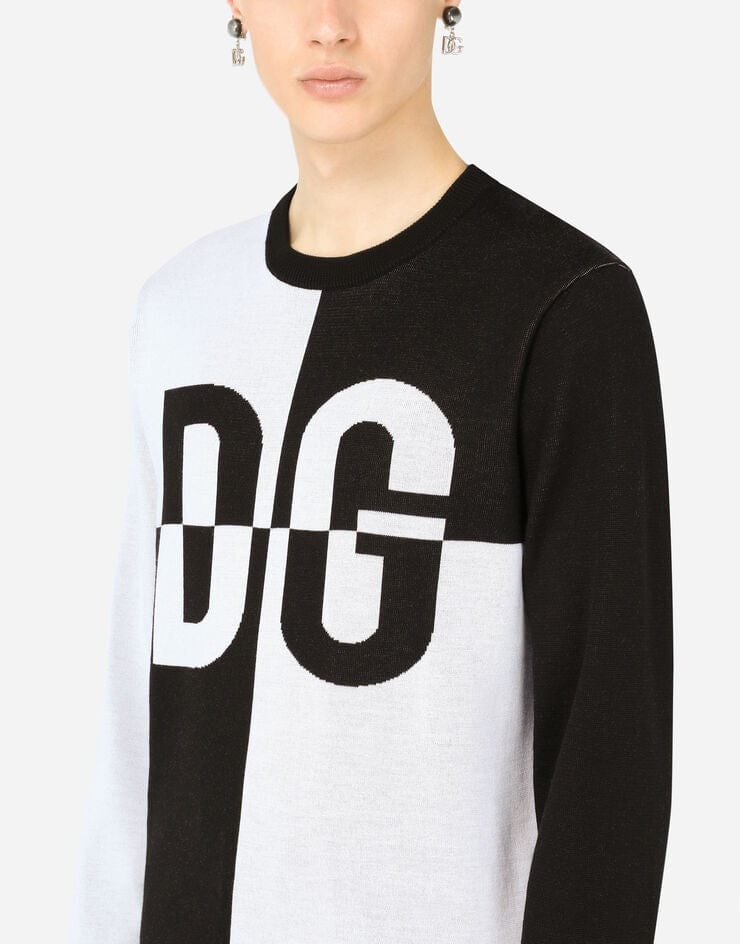 Dolce & Gabbana Two-Tone DG Intarsia Sweater