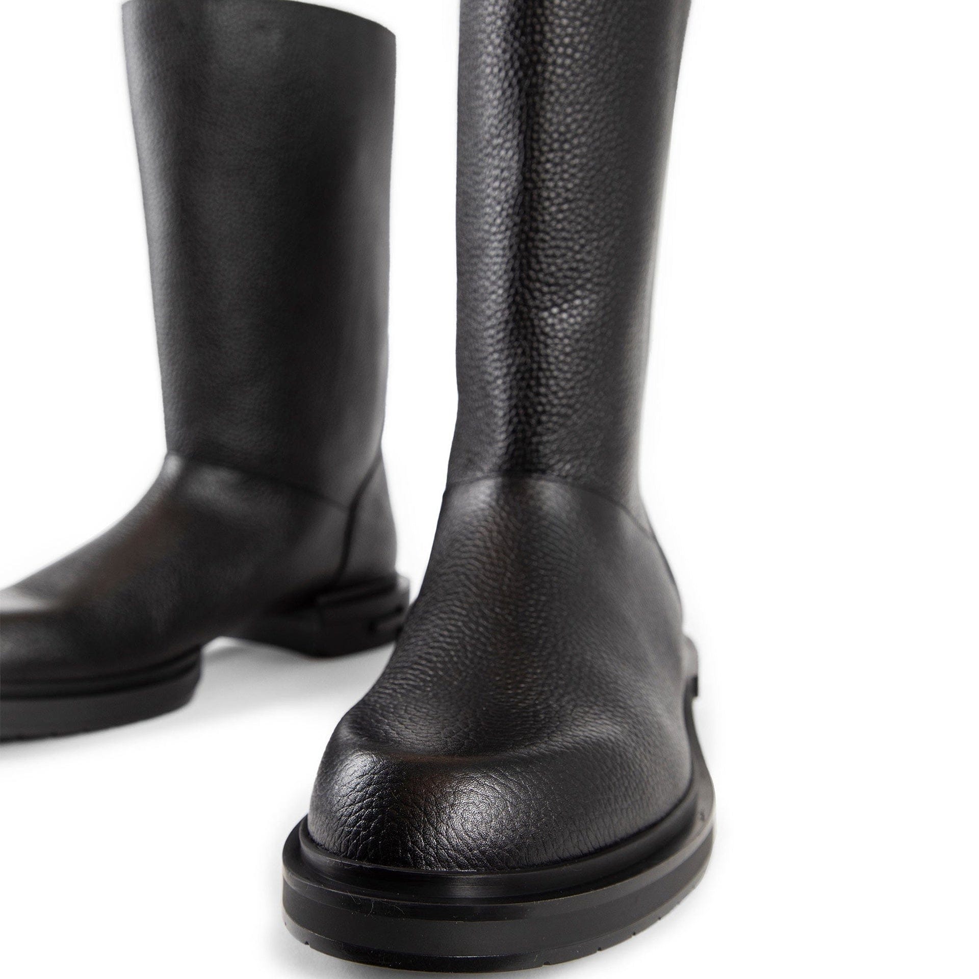 Fendi Leather Frame Boots