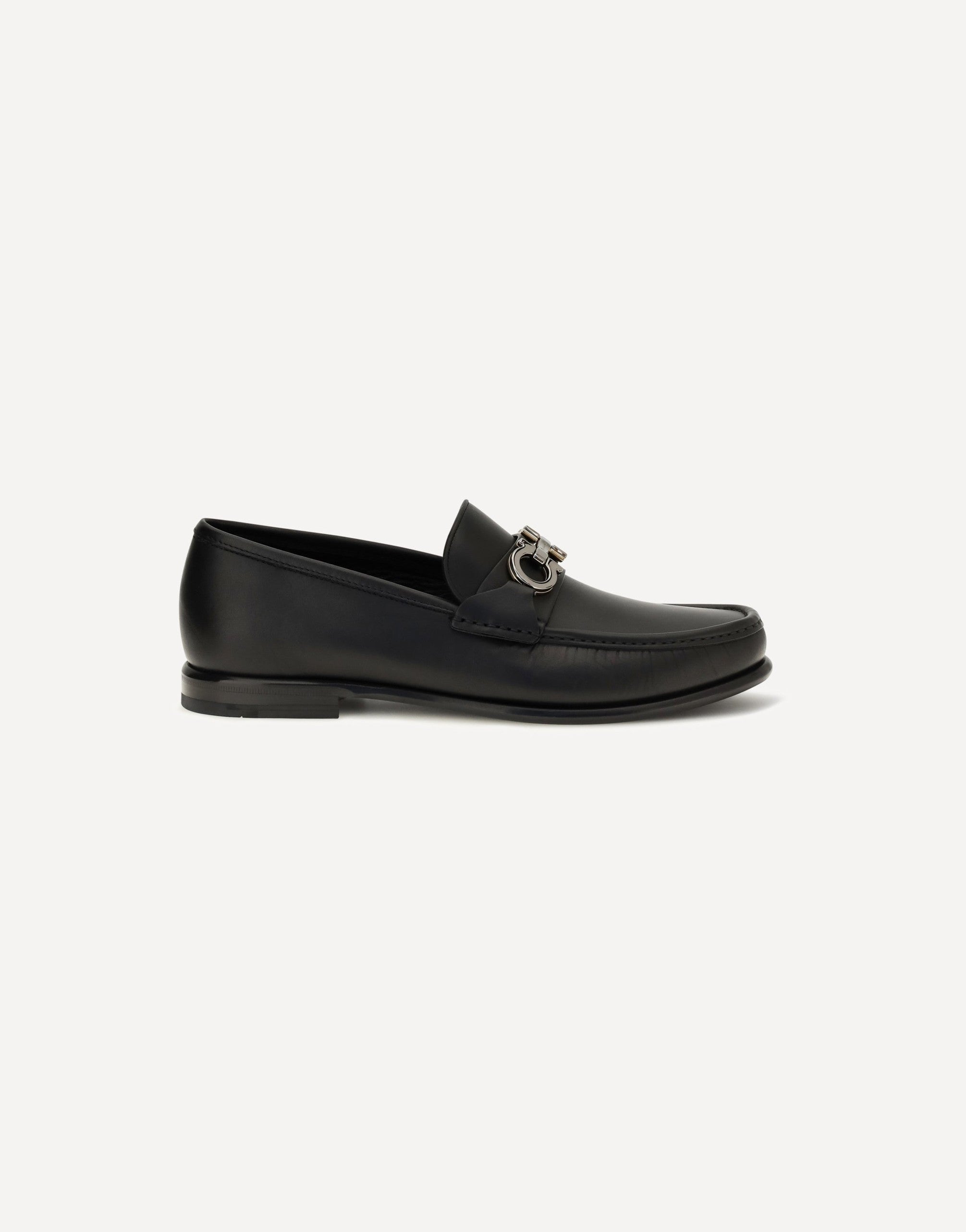 حذاء لوفر Ferragamo بزخرفة Gancini