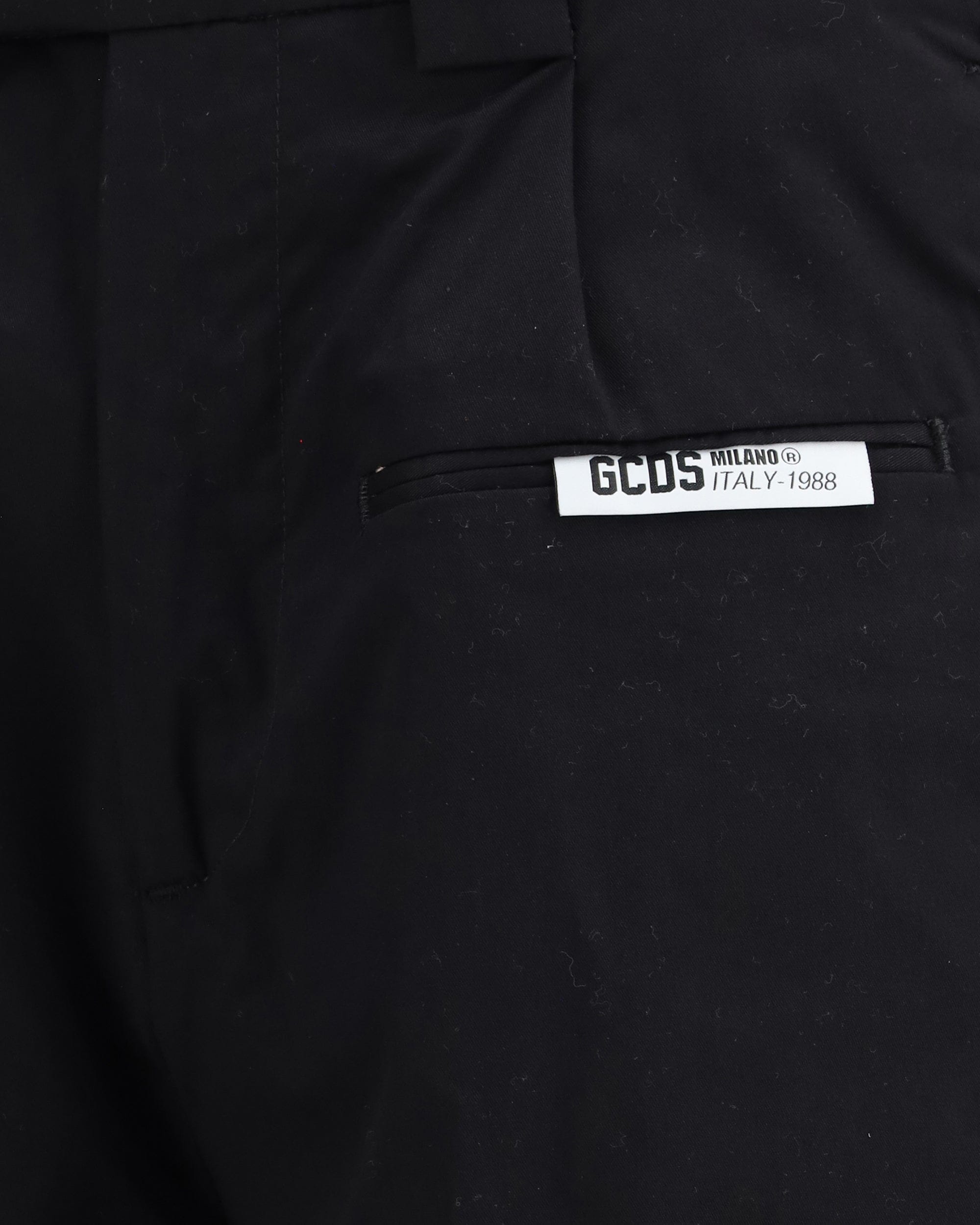 GCDS Logo Shorts With Piping Detail