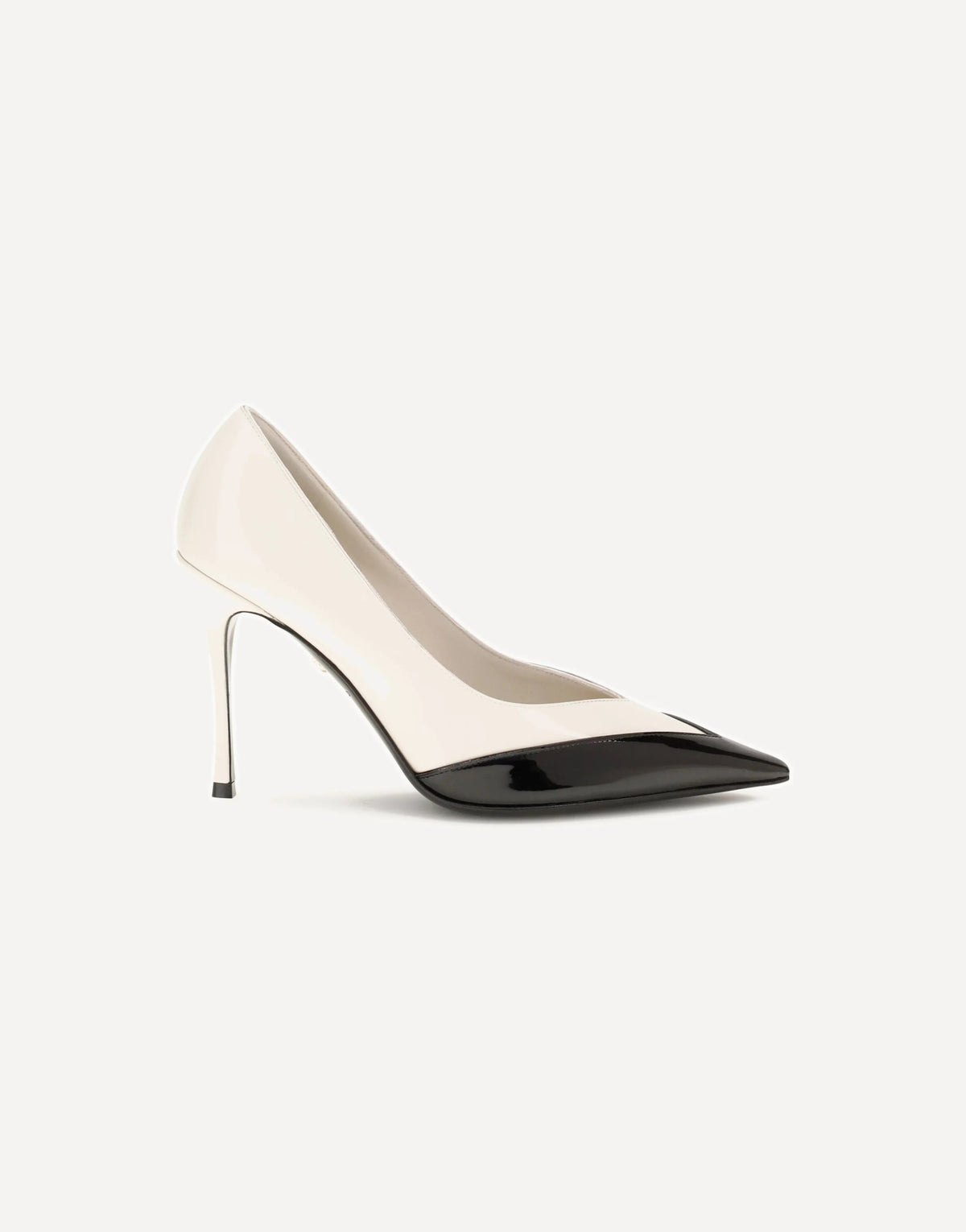 Ferragamo Two Tone Pumps