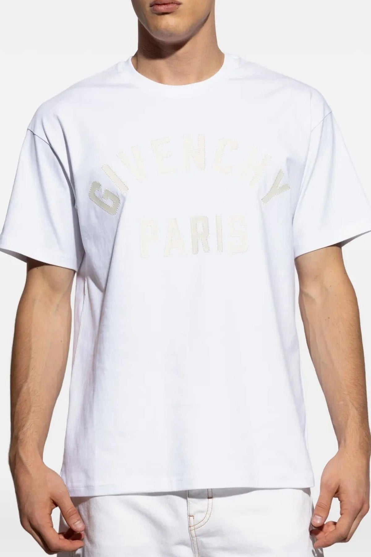 Givenchy Logo Patch T-Shirt - alternate view