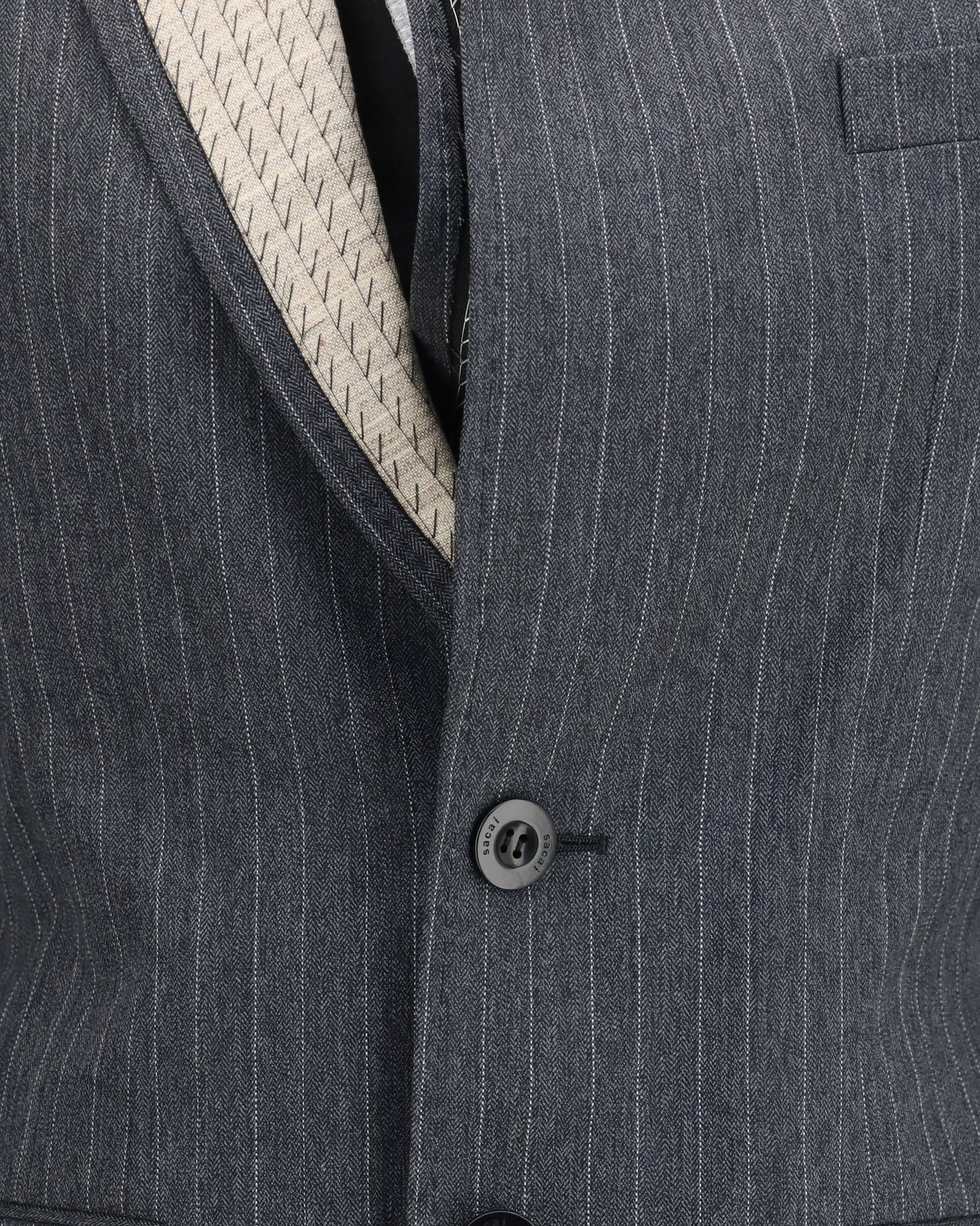 Sacai Veste à fines rayures et boutonnage simple