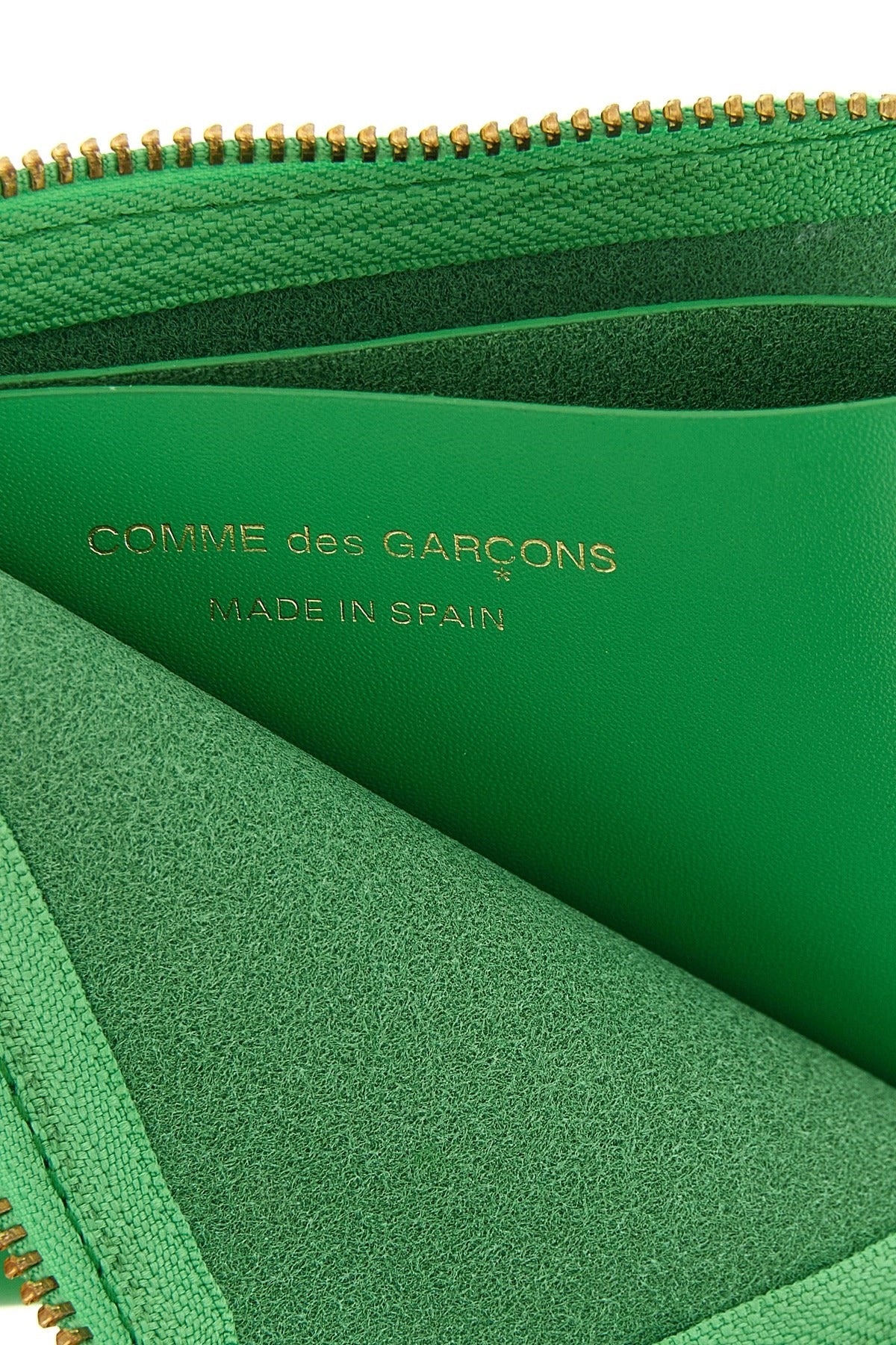 Comme Des Garçons Classic Leather Line Zip Wallet