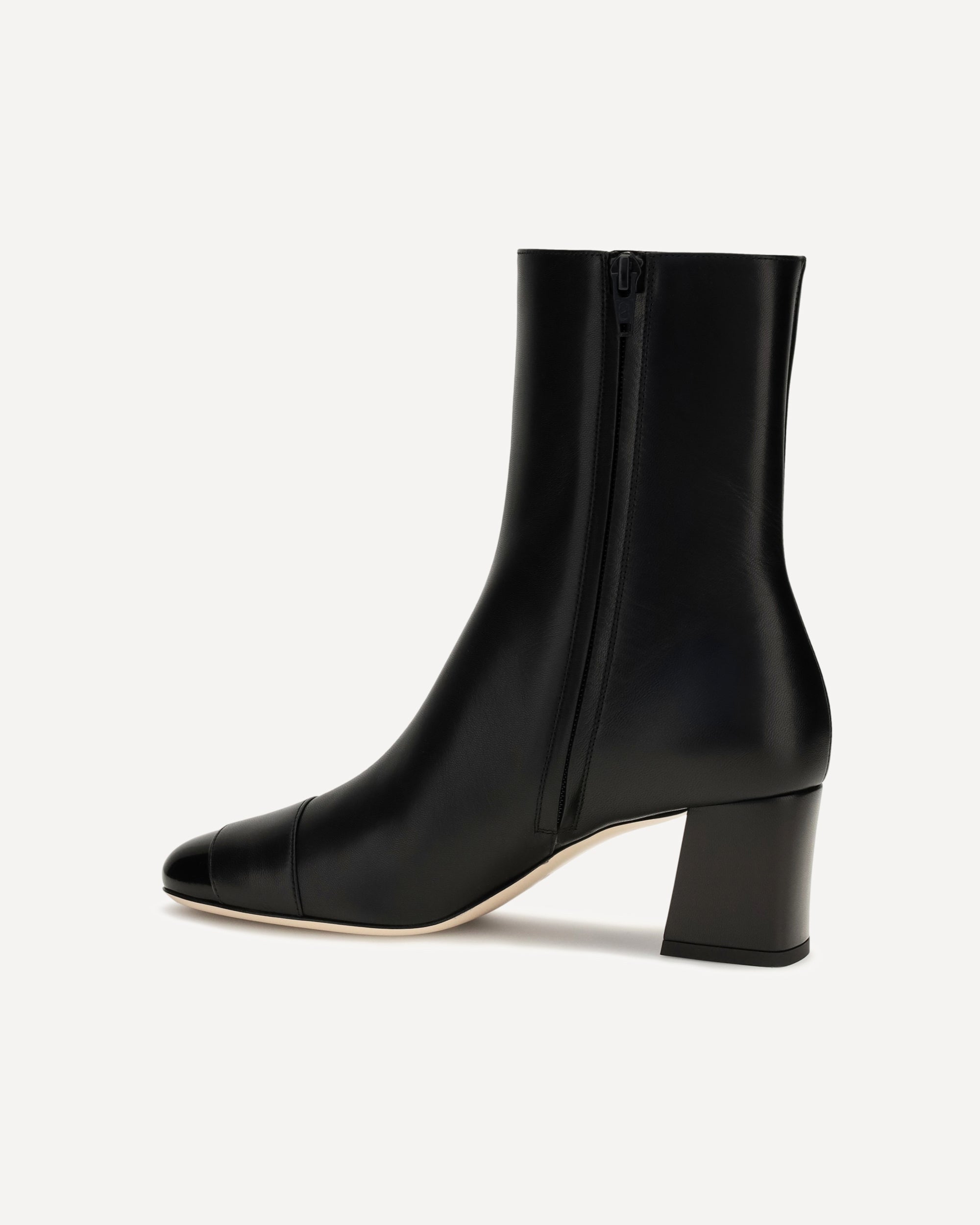 Valentino Garavani Veeside Leather Ankle Boots