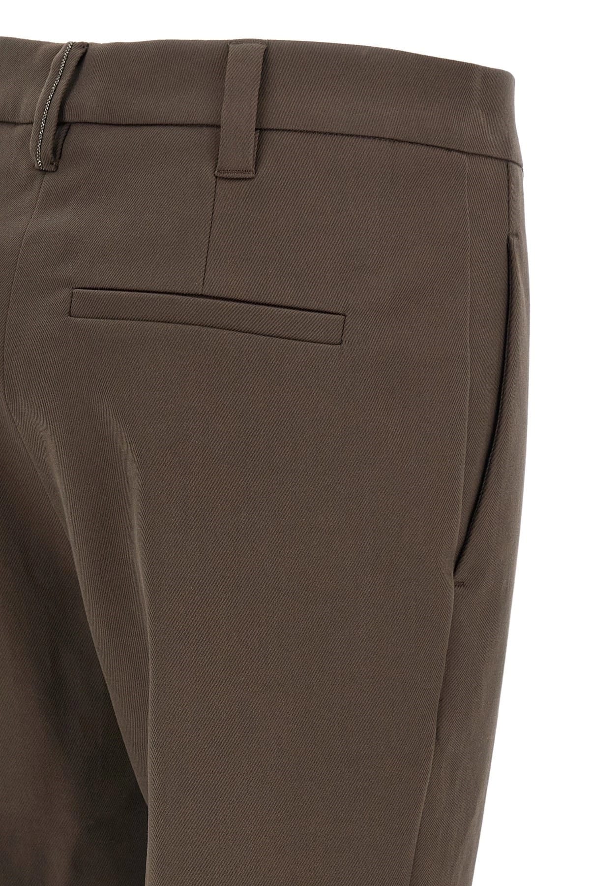 Brunello Cucinelli بنطلون قطني بني بخطوط دقيقة