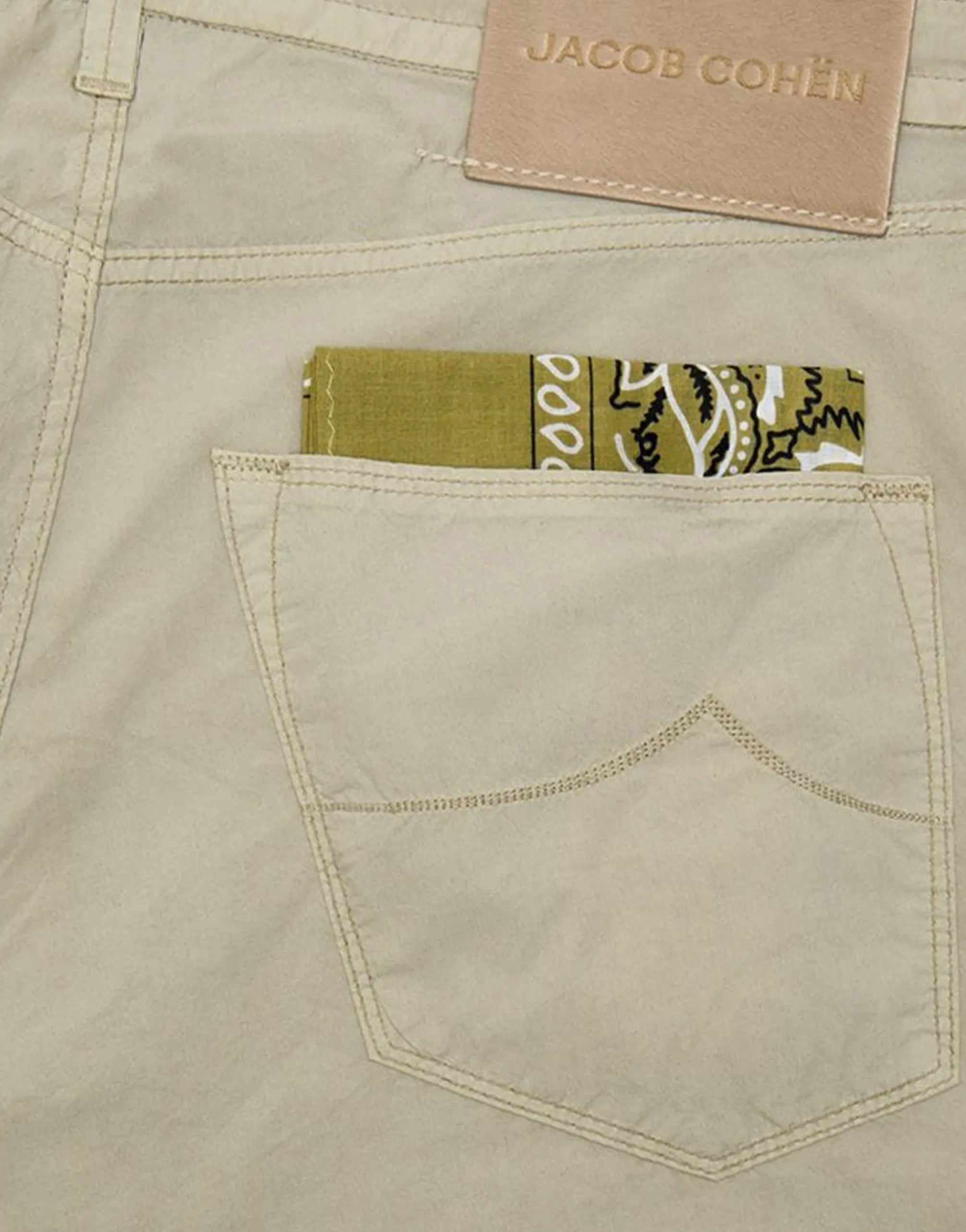 Jacob Cohen Jacob Cohen Pharrell Carrot Fit Pants