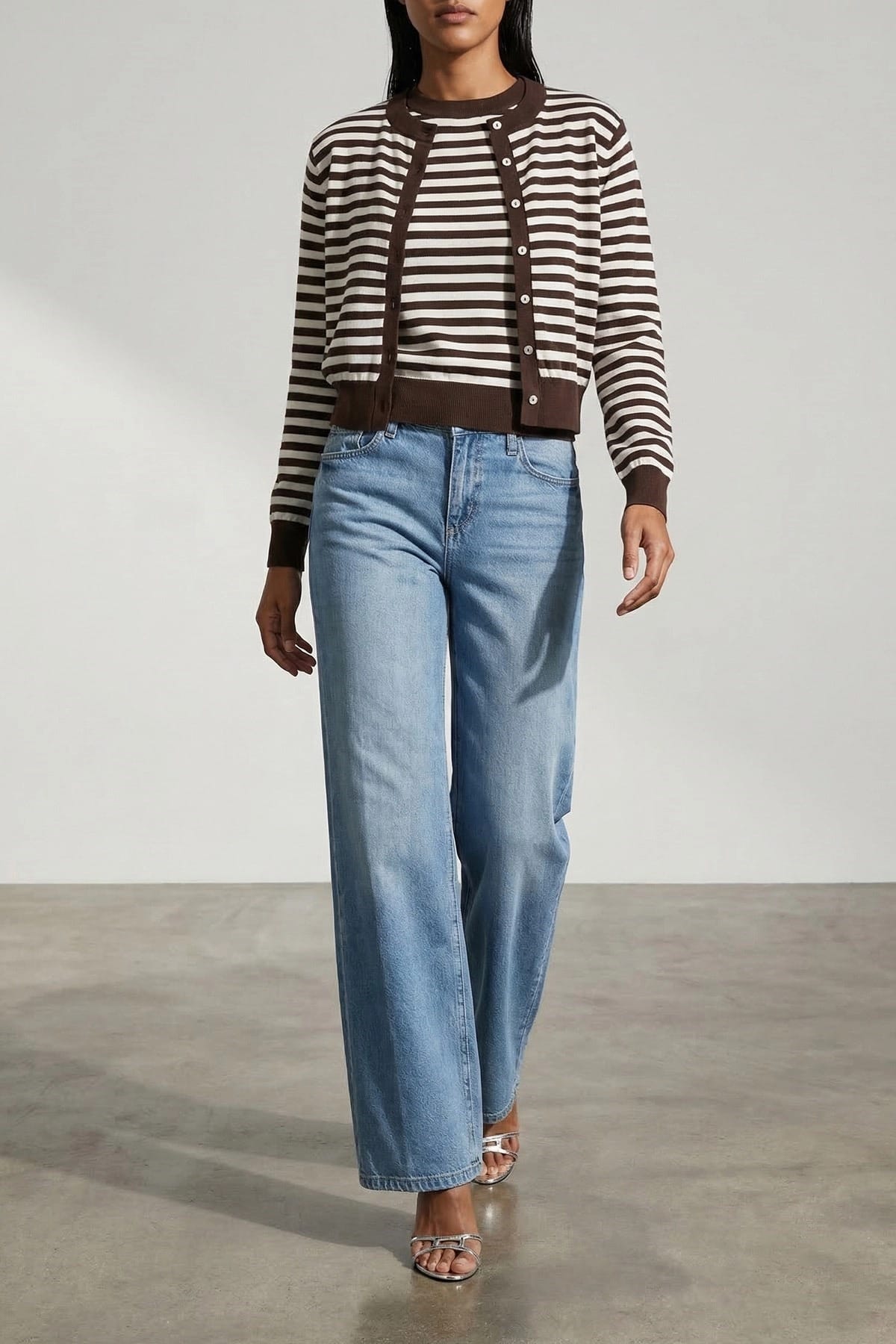 L'Agence Scotti Jeans im Stone-Washed-Look - alternate view