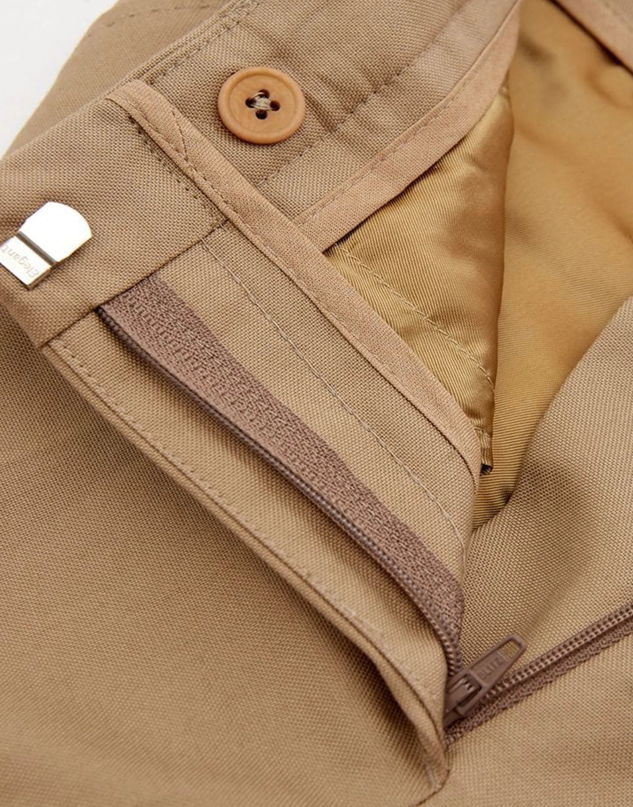 Lardini Slim-Fit Tailored Pants