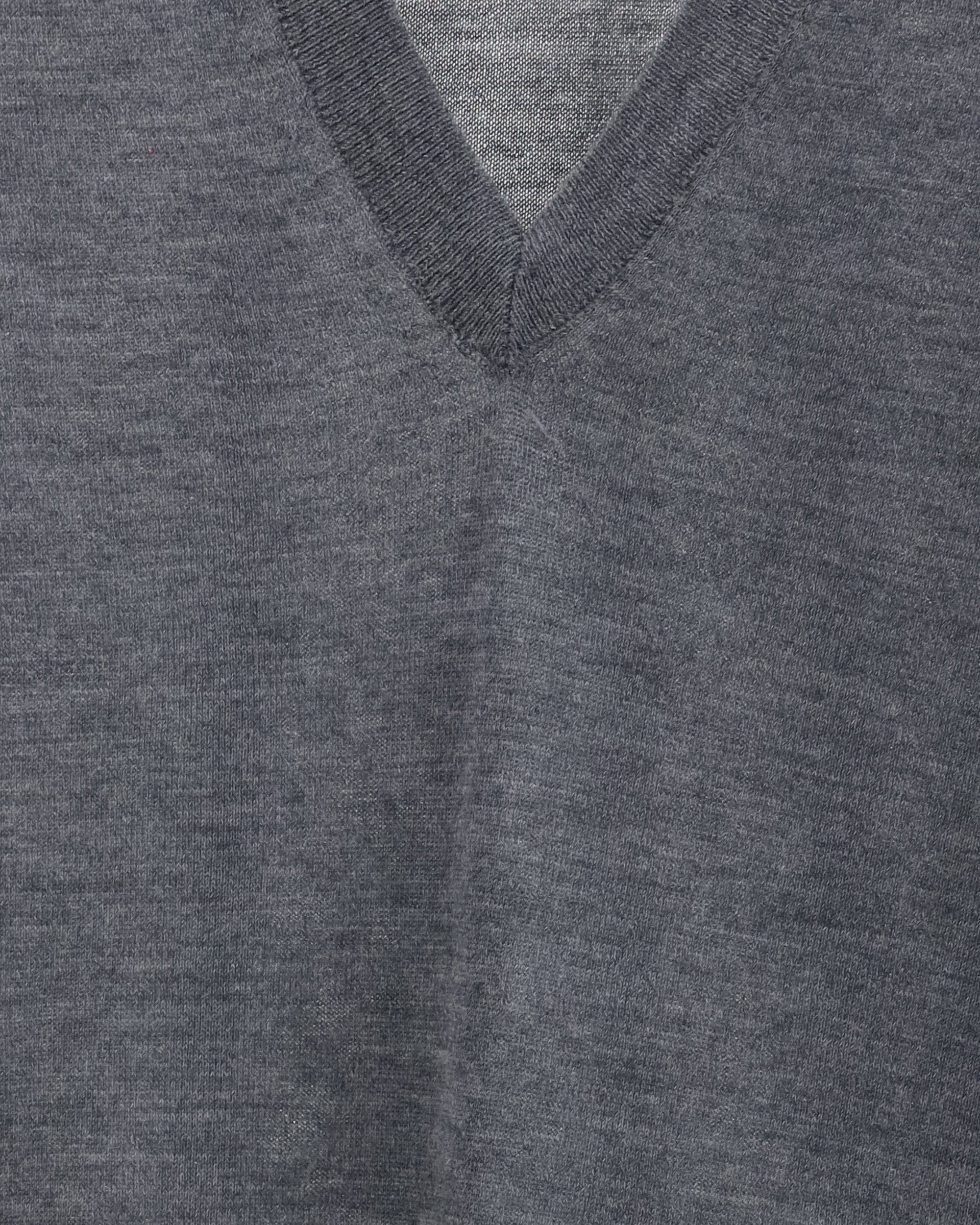 Loulou De Saison Julio Cashmere V-Neck Sweater