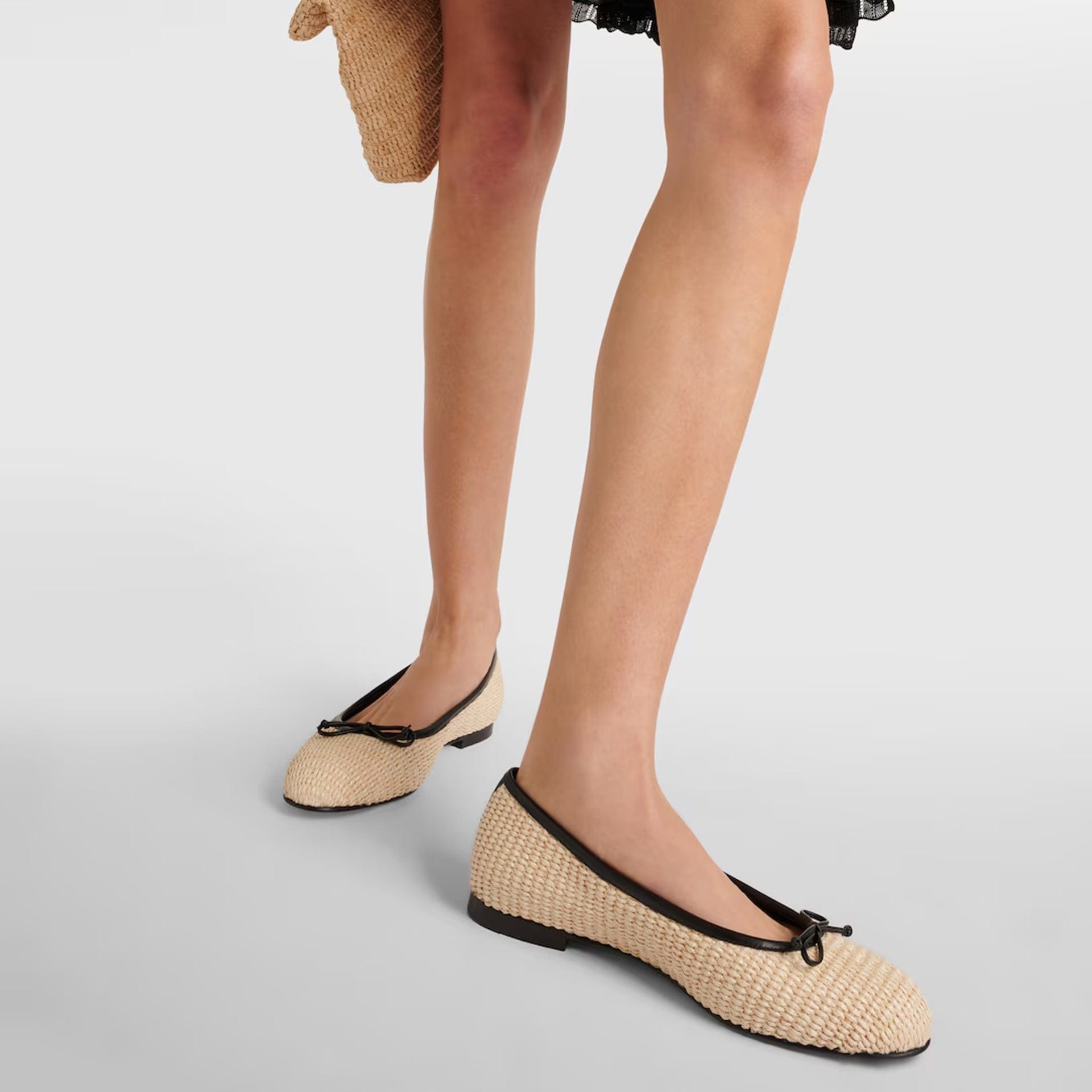 Manolo Blahnik Veralli 010 Raffia Ballerina Flats