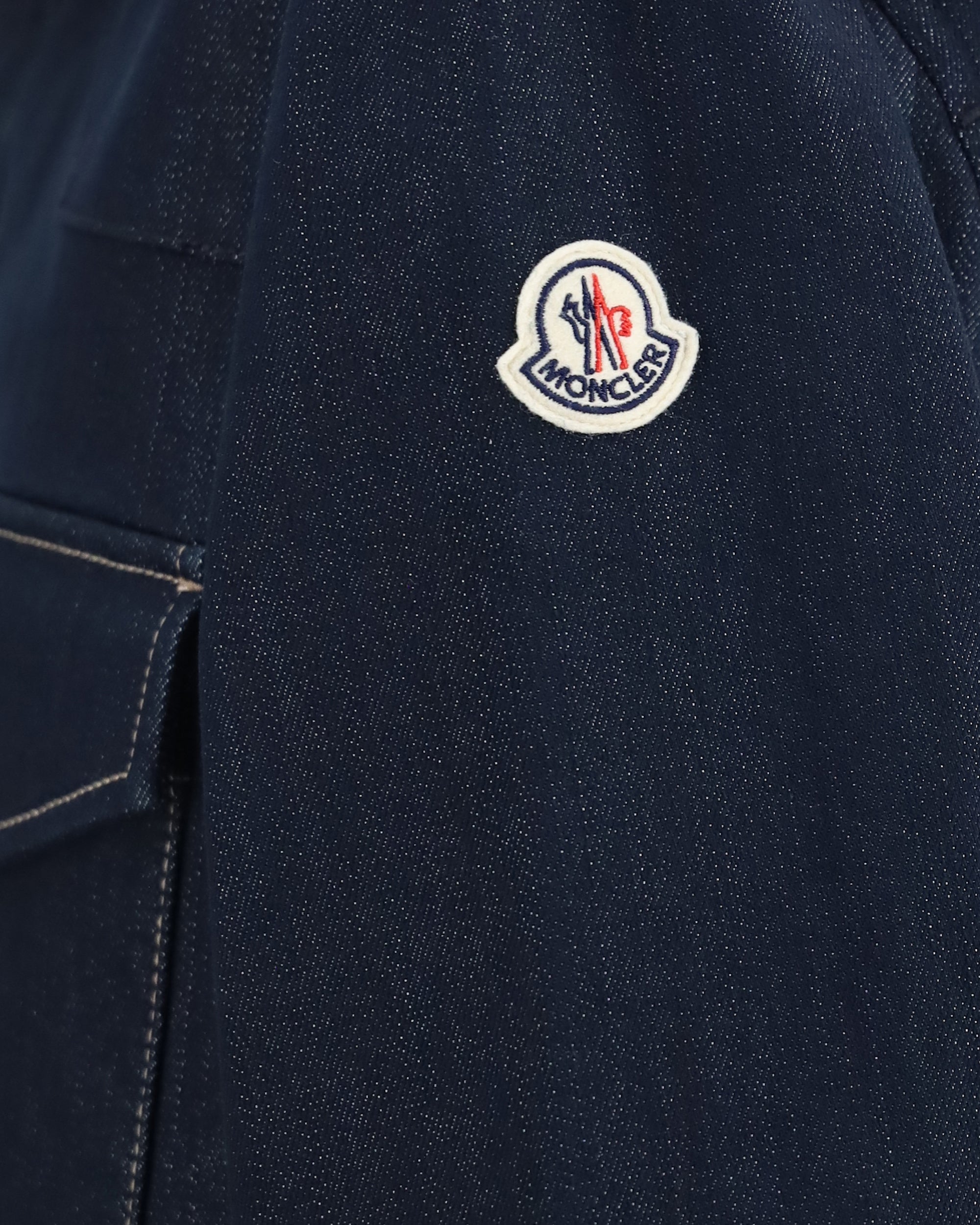 Veste en jean Moncler avec patch logo