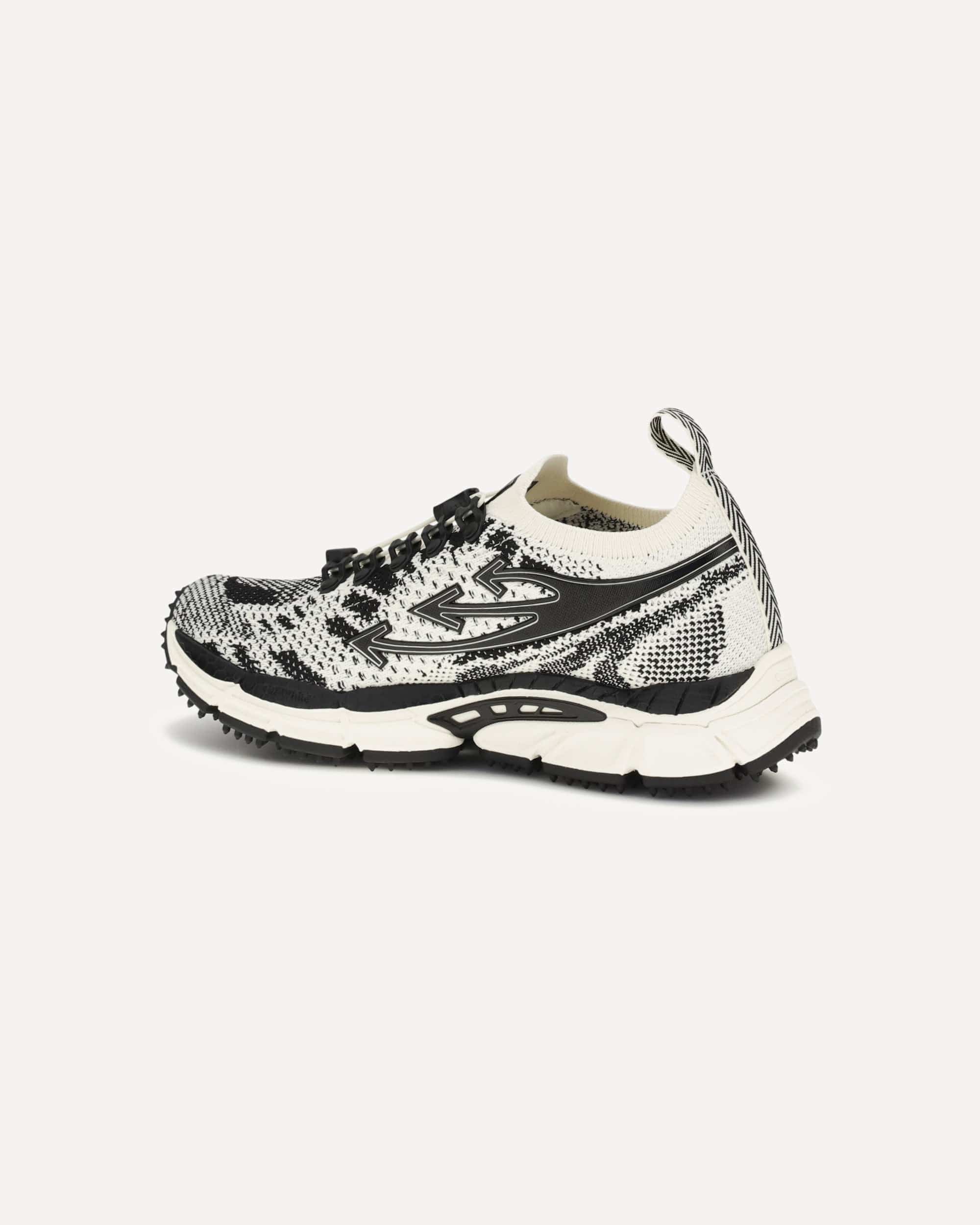 Off-White Be Right Back Knit-001 Sneakers