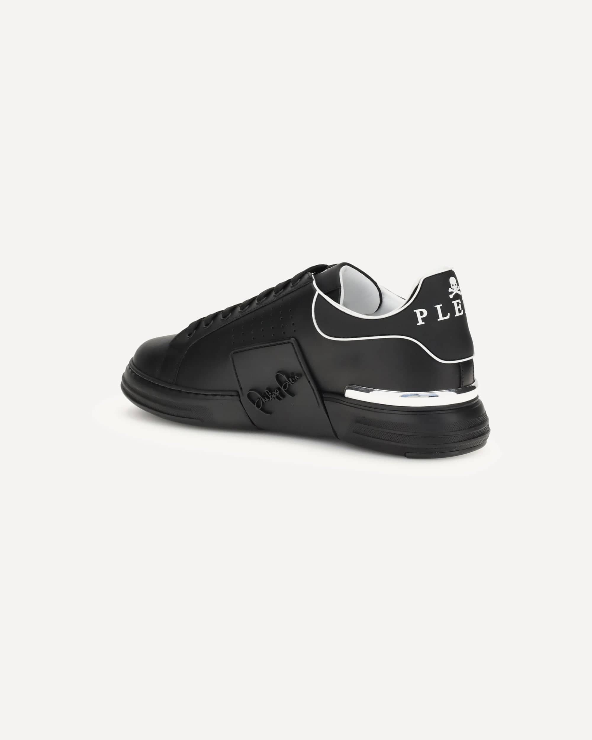 Philipp Plein Low Top Hexagon Sneakers