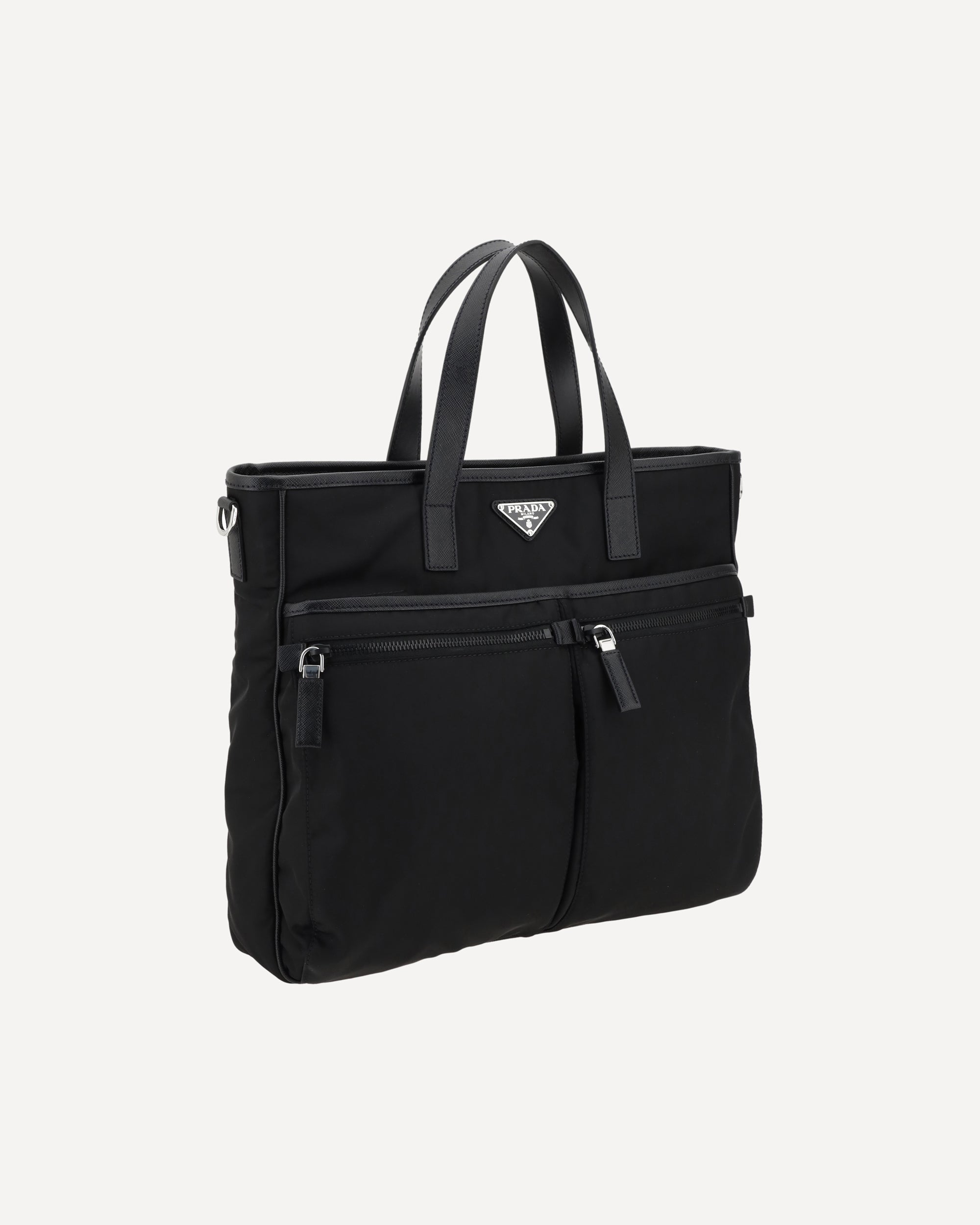 حقيبة توت Prada بشعار