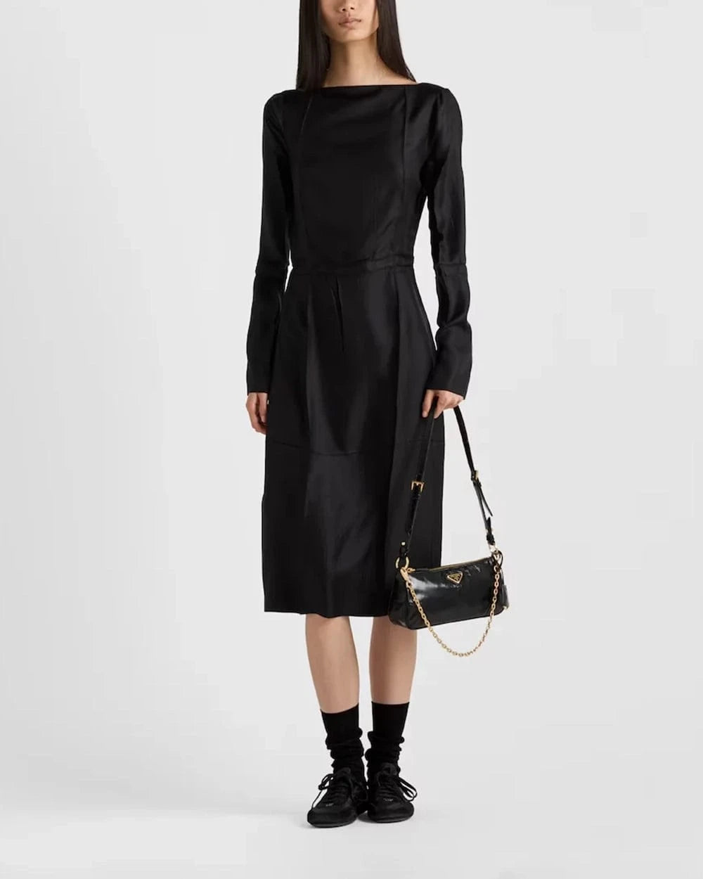 Prada Re-Edition 2002 Medium Shoulder Bag