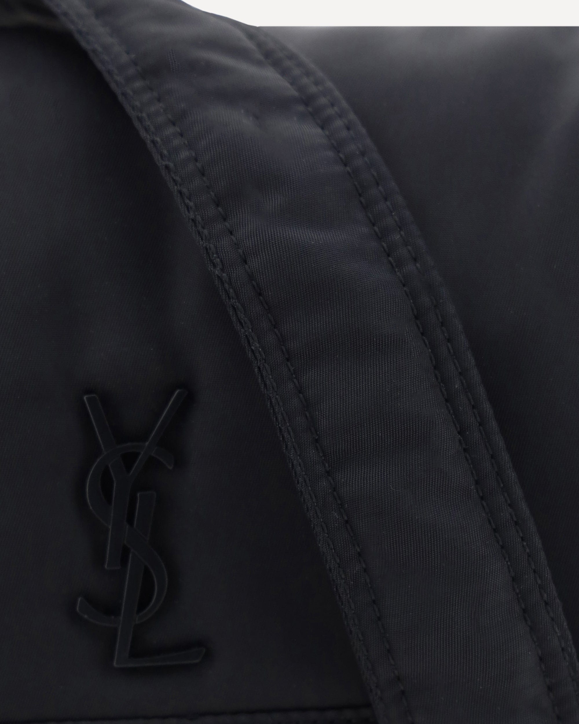 Saint Laurent Shoulder Bag
