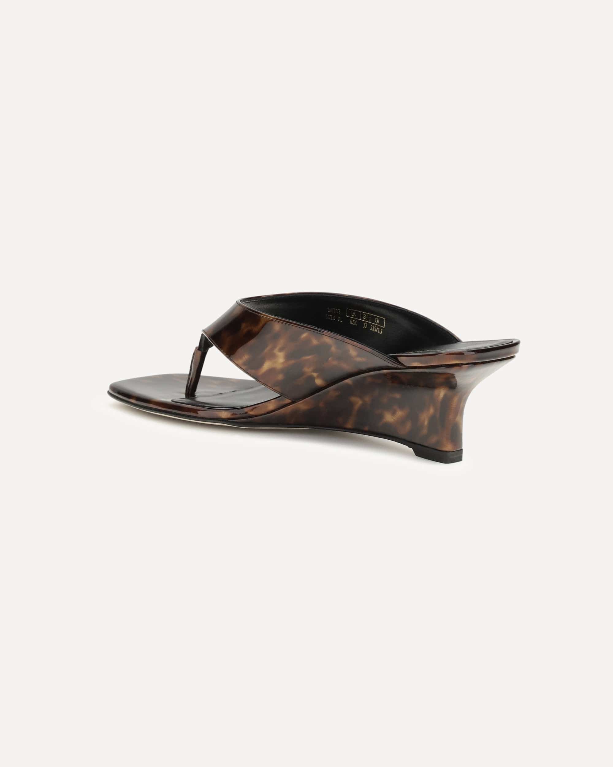 Stuart Weitzman Vinnie Thong Sandals