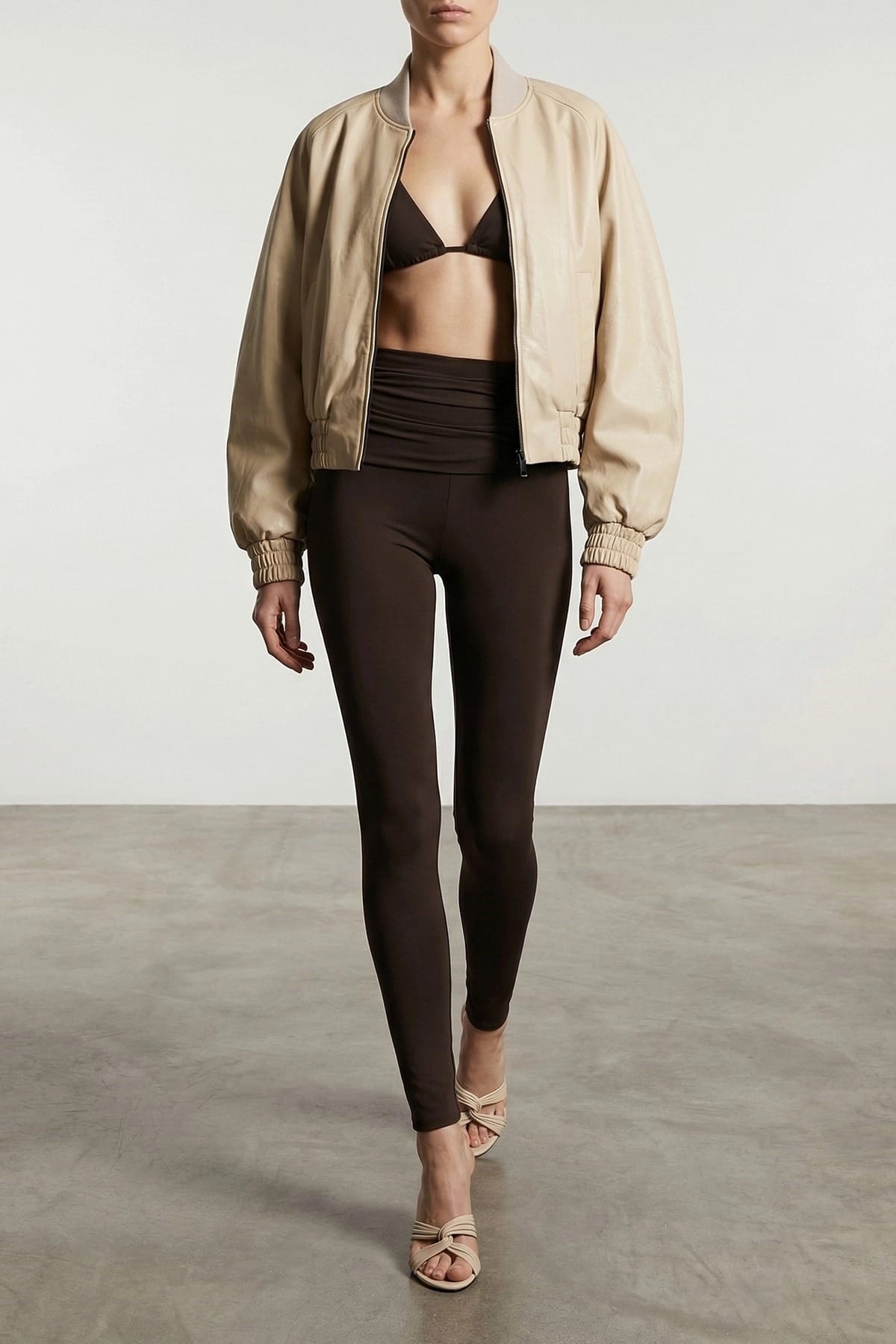 The Andamane Vicky Glanzende Lycra Legging - alternate view
