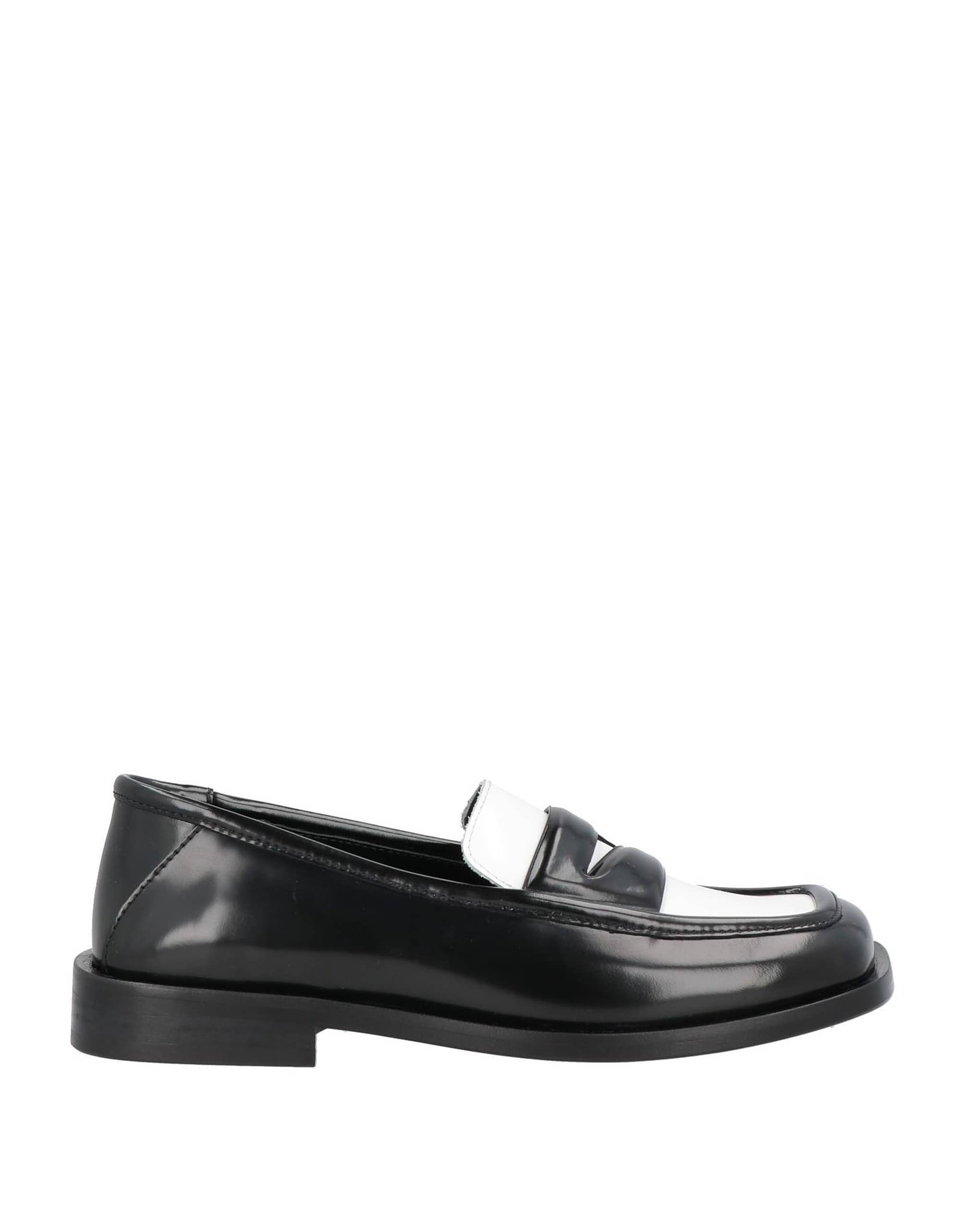 The Attico Amanda Leather Square-Toe Loafers