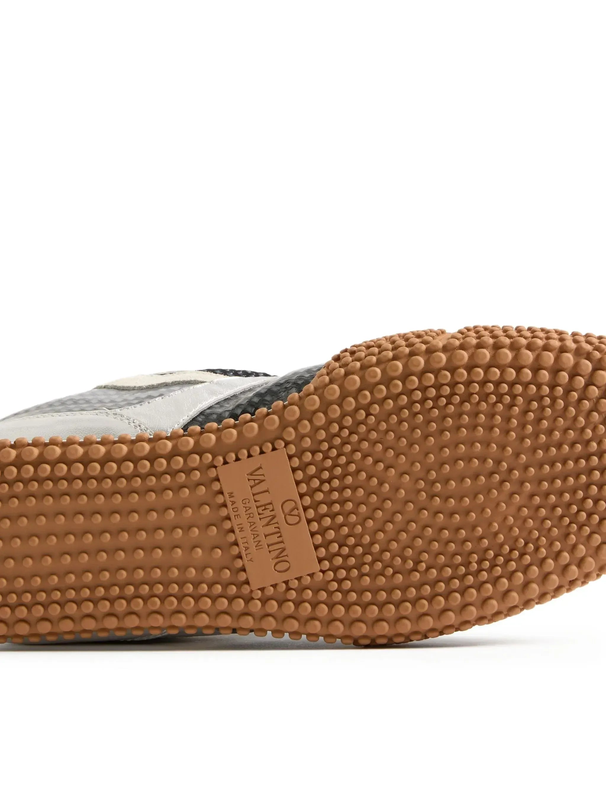 Valentino Garavani Amphibia Logo-Plaque Sneakers