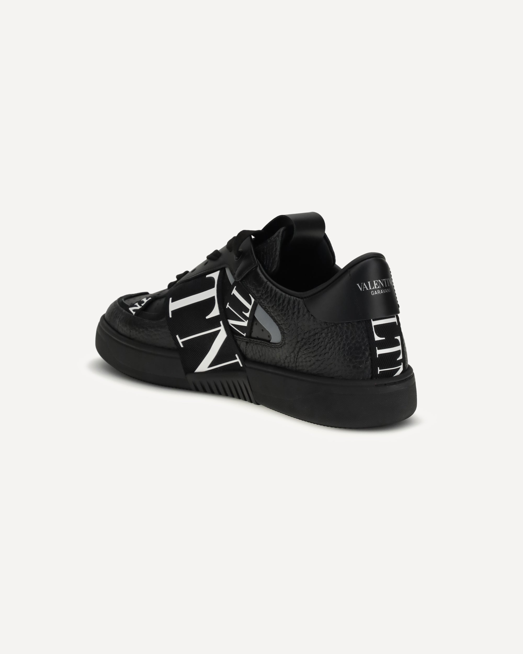 Valentino Garavani Low-Top Sneakers