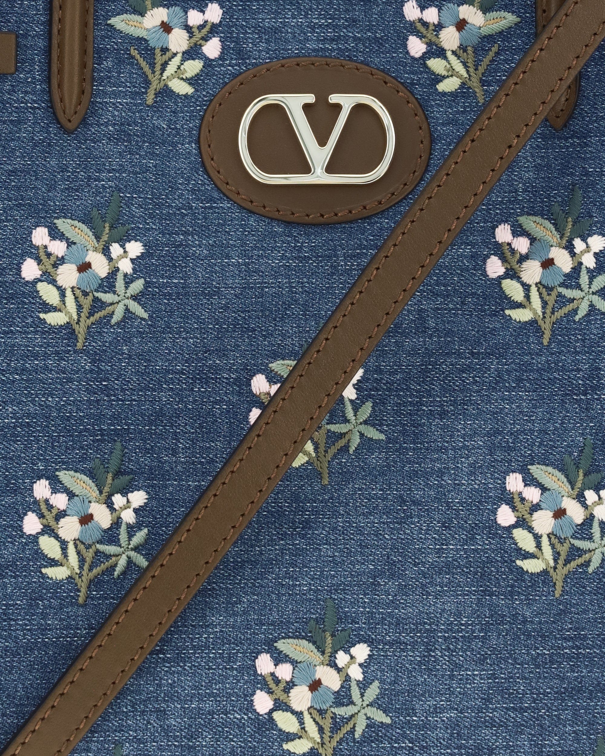 Valentino Garavani Valentino Garavani Medium Antibes Floral Denim Tote